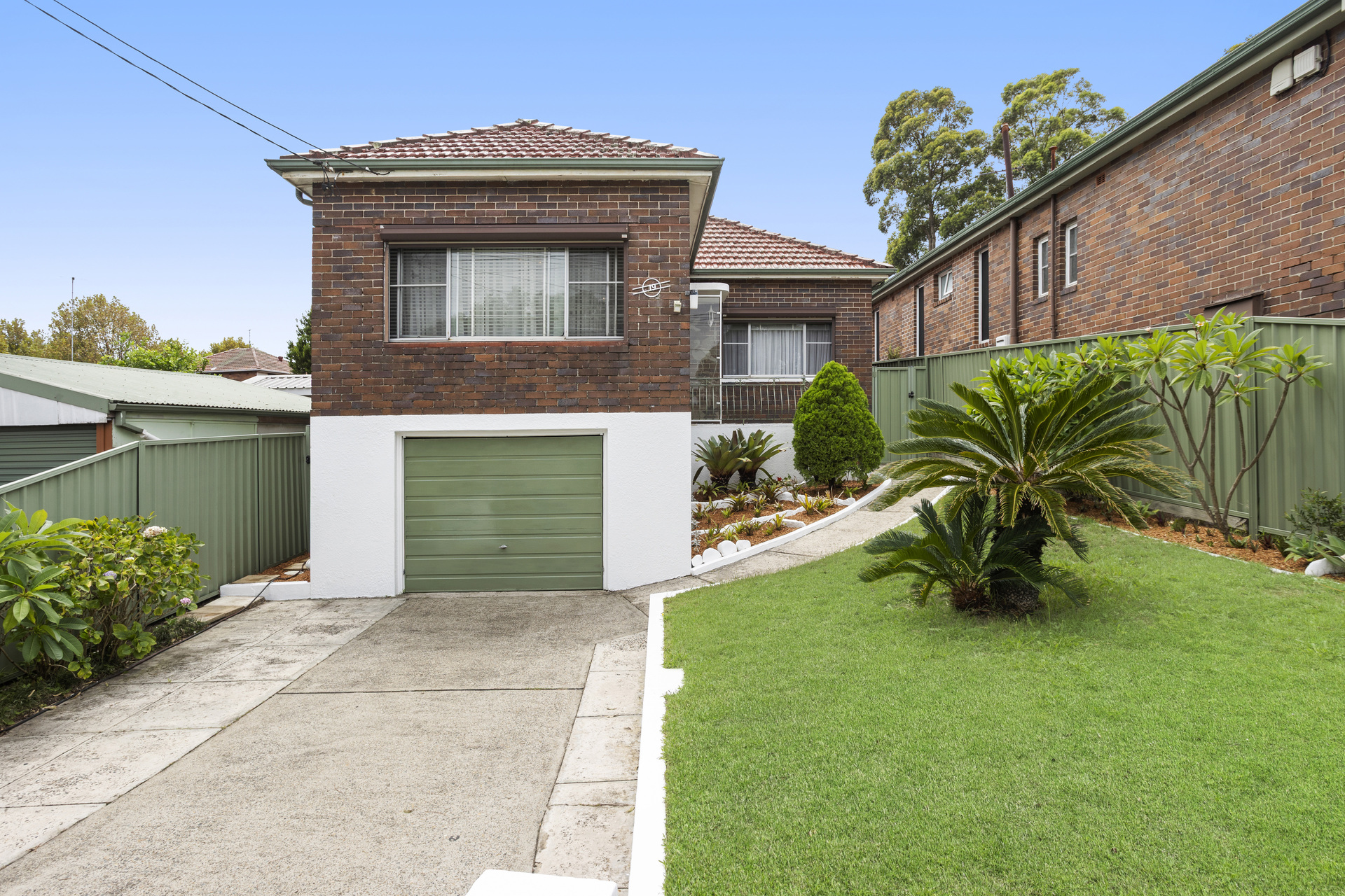 19 Lang Avenue, Pagewood, NSW 2035 - Image 1