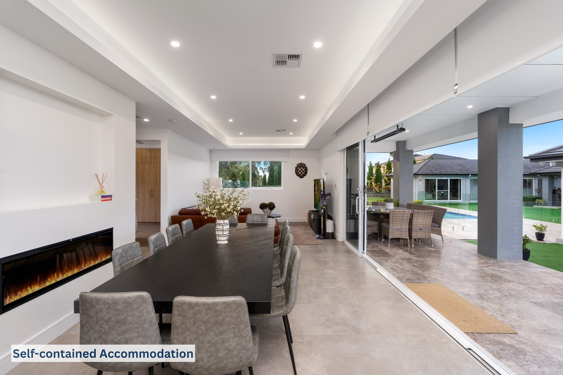9-bedroom house at 25 Halmstad Boulevard, Luddenham, NSW 2745, Liverpool, New South Wales