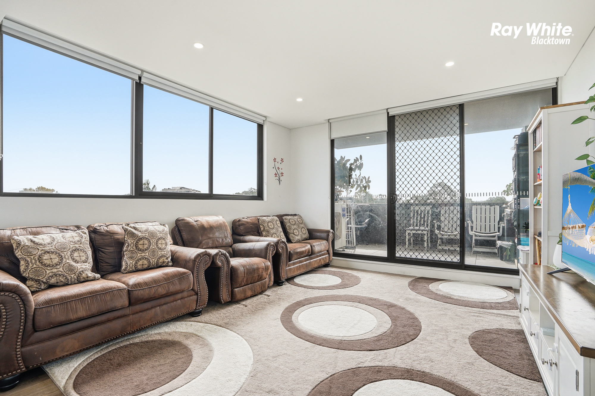 301/10 Carinya Street, Blacktown, NSW 2148 - Image 3