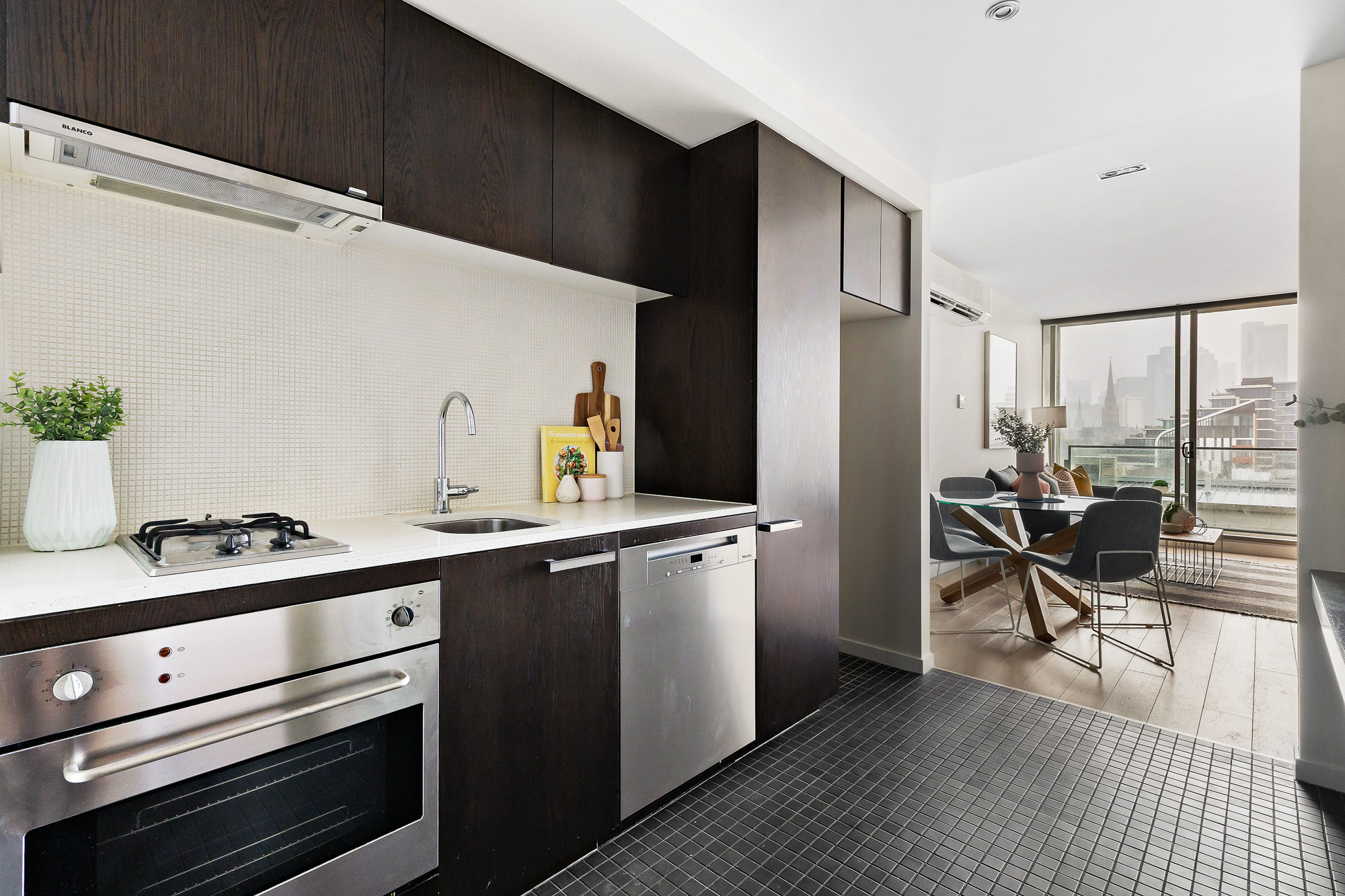 1007v/162 Albert Street, East Melbourne, Vic, 3002 - Image 6