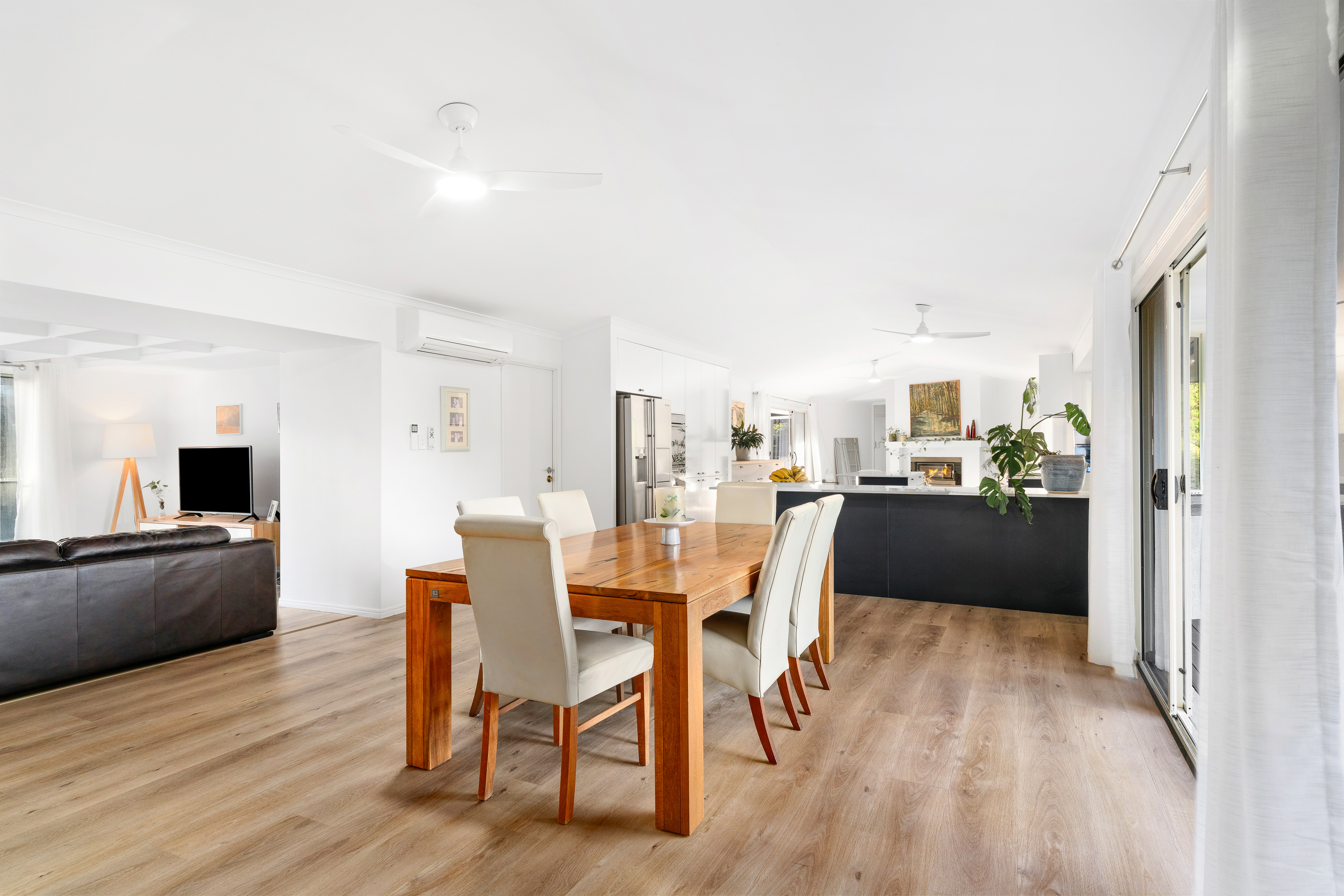 5-bedroom house at 18 SUGAR GUM DRIVE, Mooloolah Valley QLD 4553, , Queensland