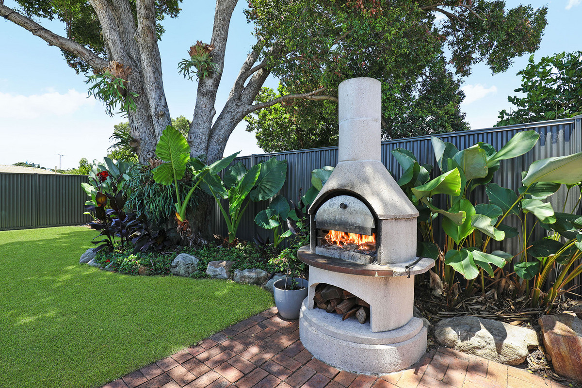 10 Arilla Street, Wurtulla, QLD 4575 - Image 2