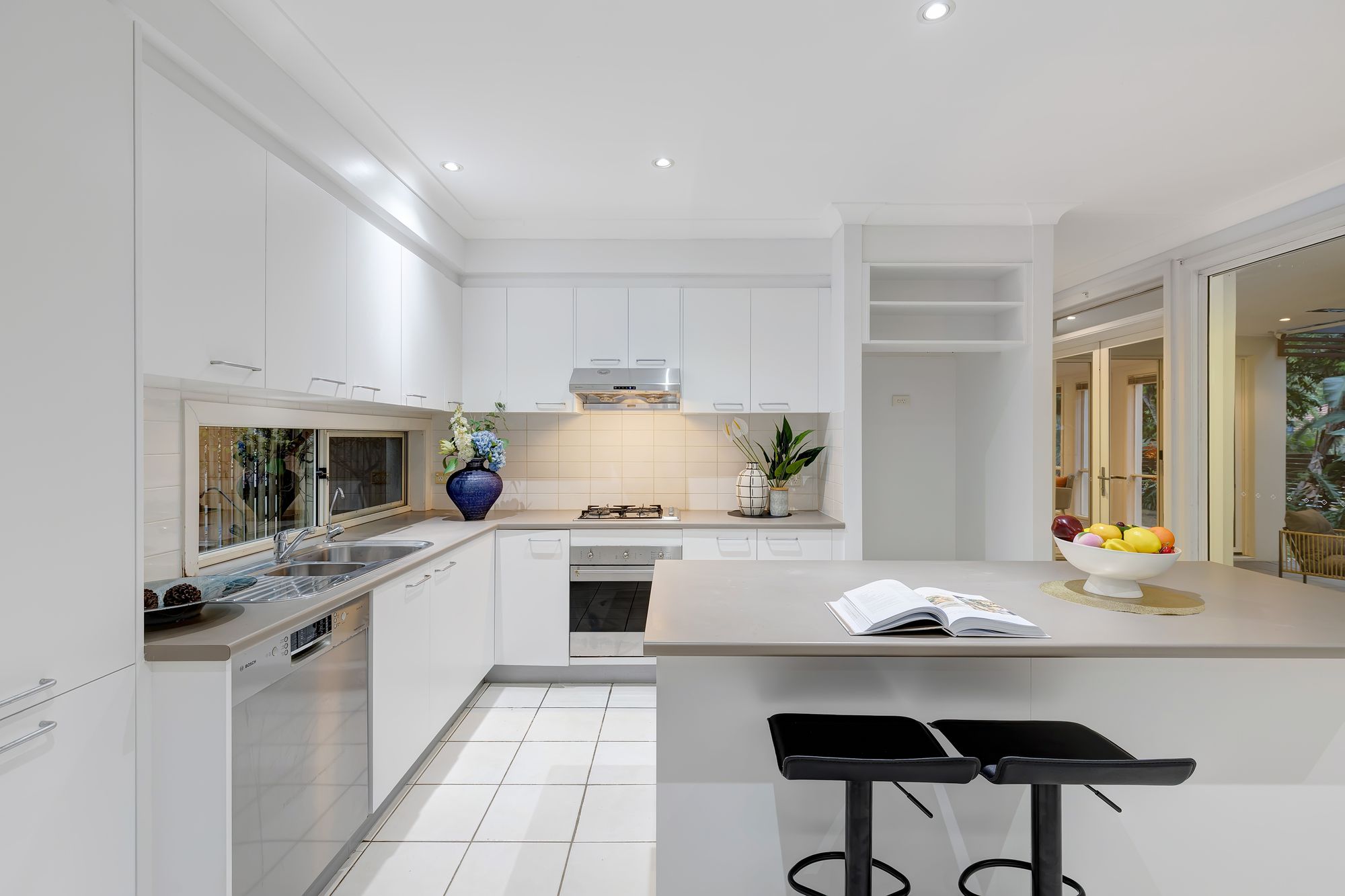 2 NALBAUGH LANE, Parkinson QLD 4115 - Image 6