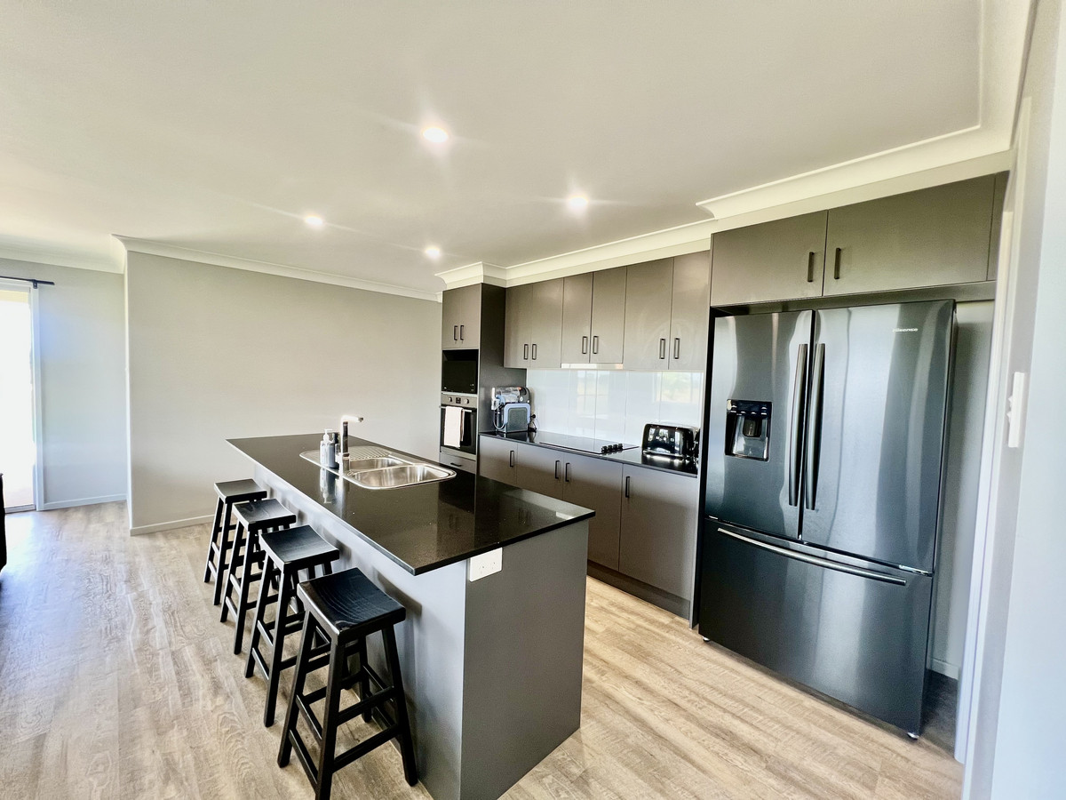 4-bedroom house at 22 STERLING STREET, Southbrook QLD 4363, Toowoomba, Queensland