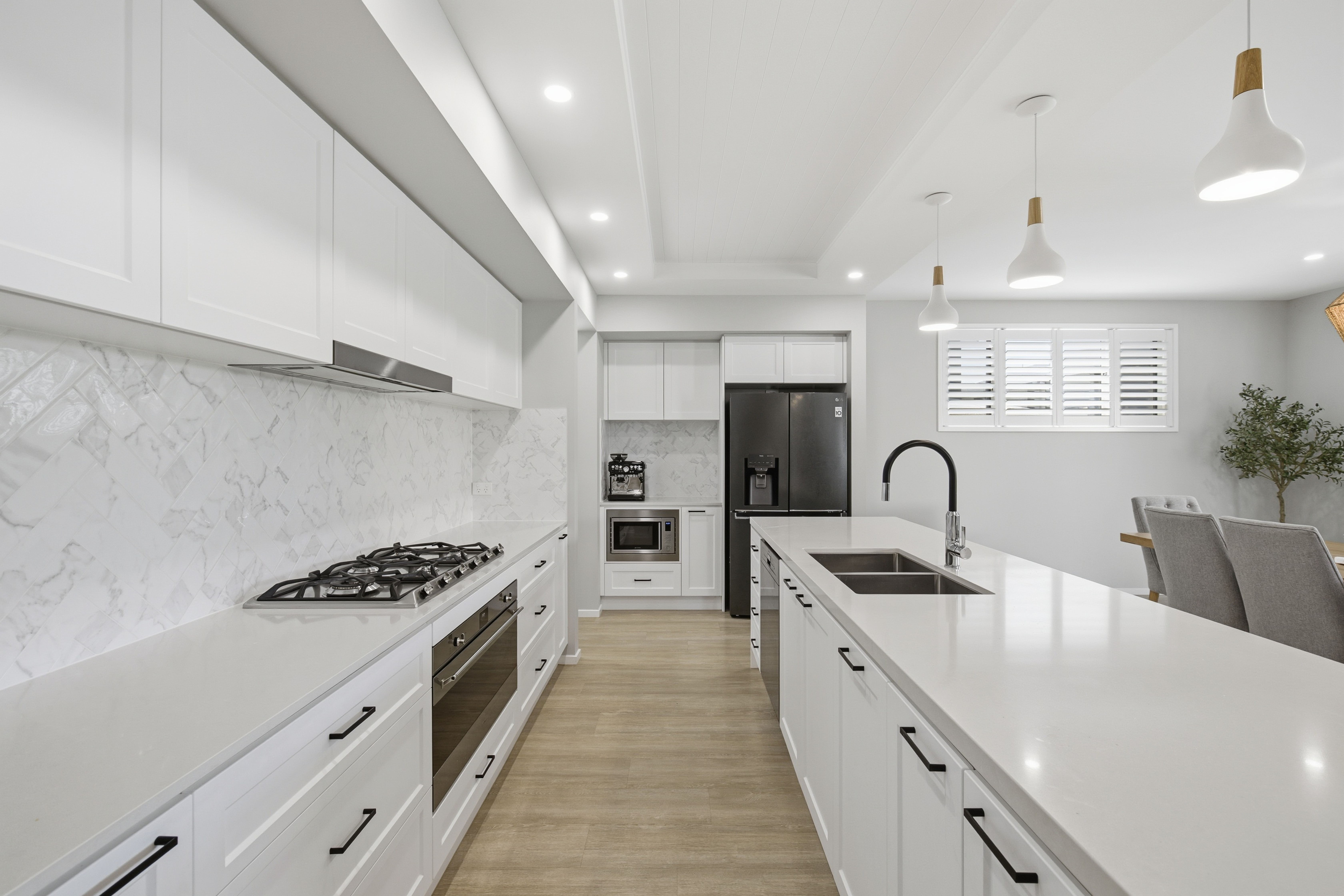 10 Honeysuckle Crescent, Bridgeman Downs, Qld, 4035 - Image 7