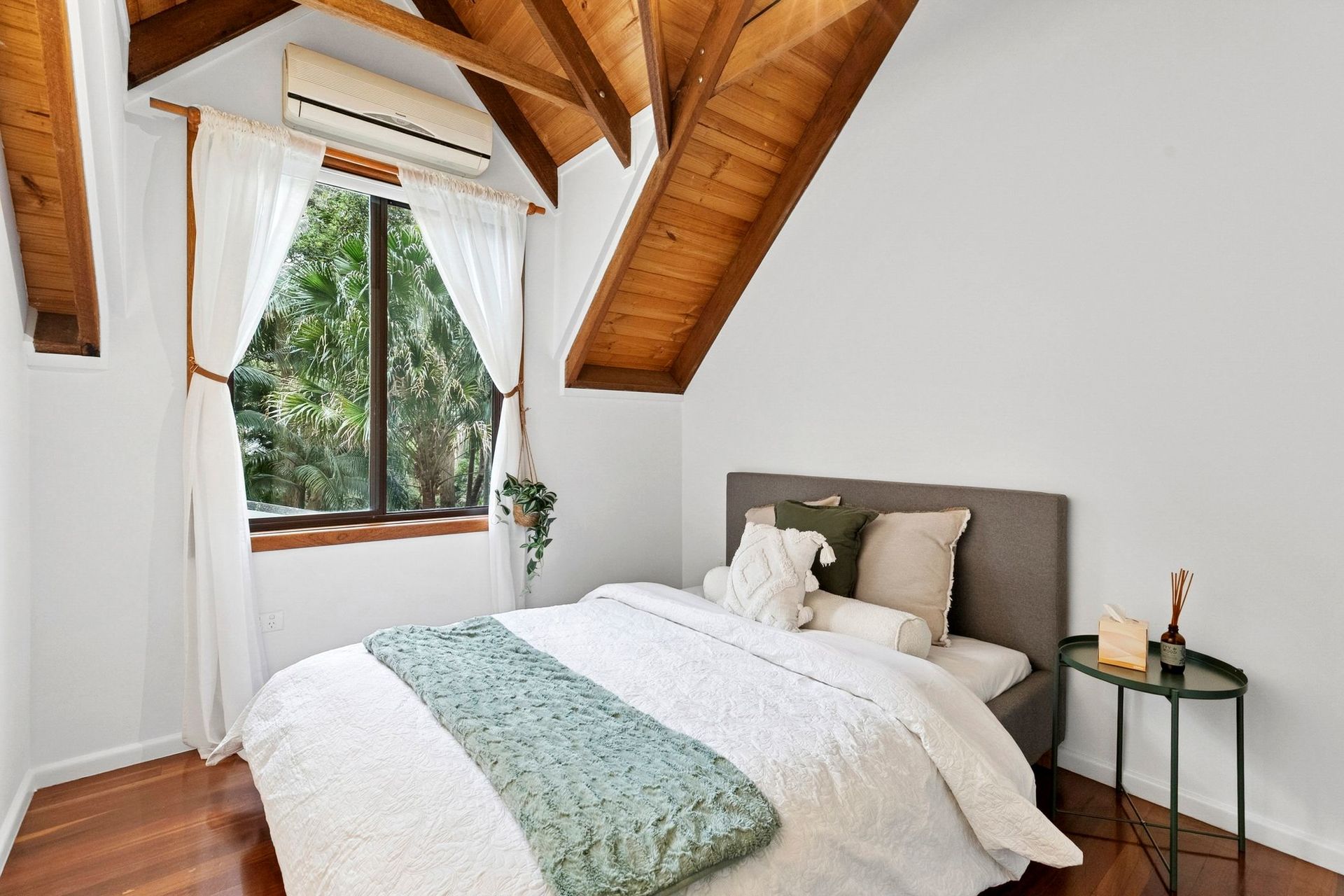 4-bedroom house at 5 Old Coast Road, Stanwell Park, NSW 2508, Wollongong, New South Wales