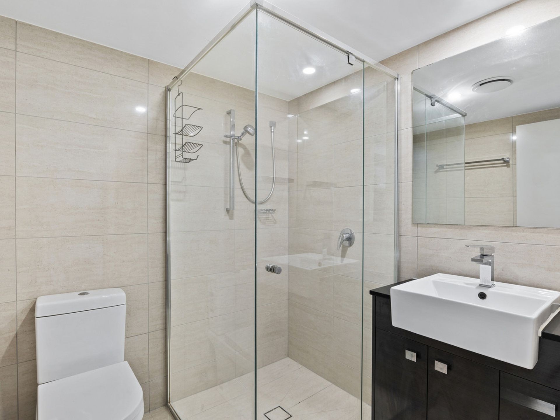 2-bedroom unit at 2/40 Fanny Street, Annerley, QLD 4103, Brisbane, Queensland