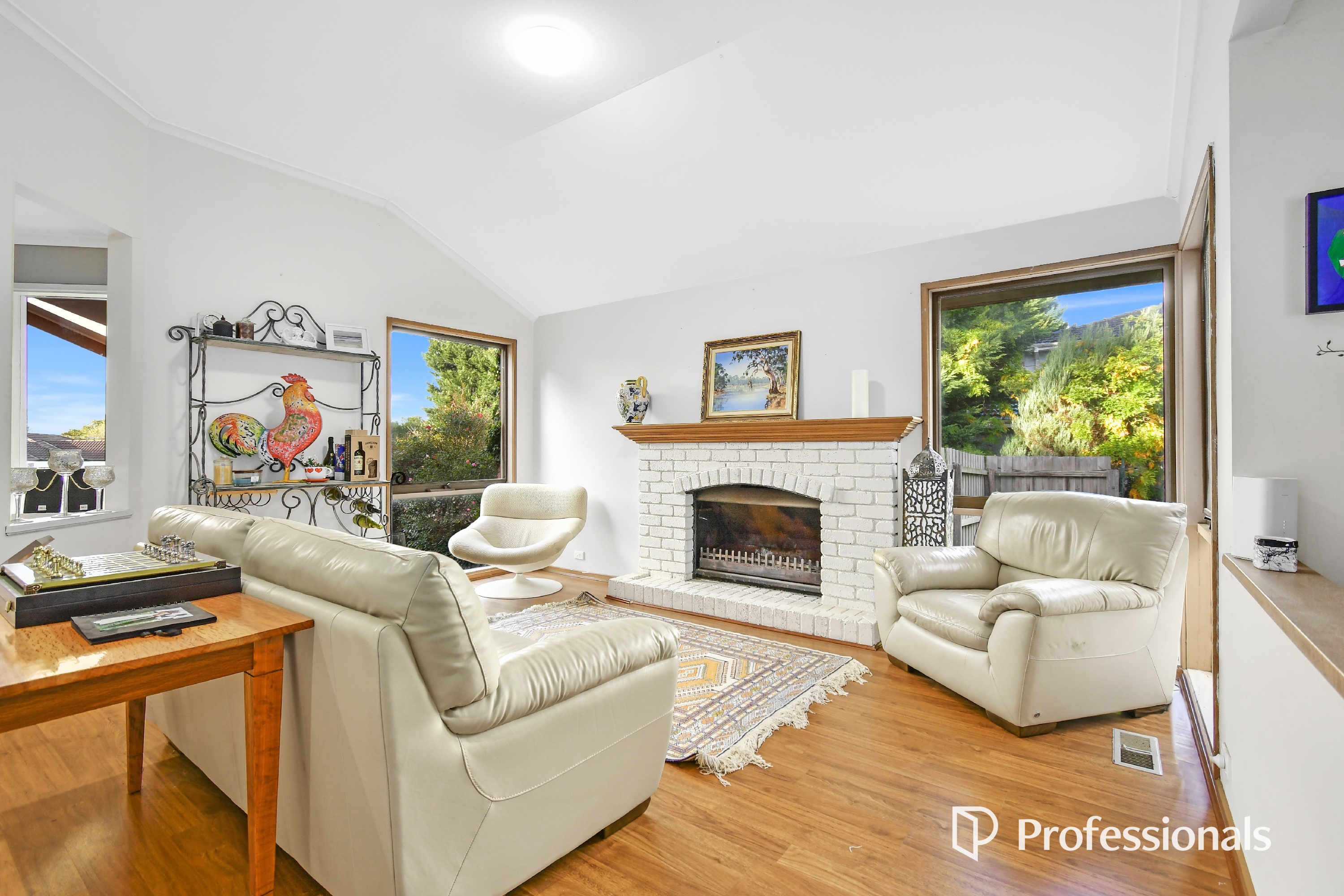 28 MURRAY CRESCENT, Rowville VIC 3178 - Image 1