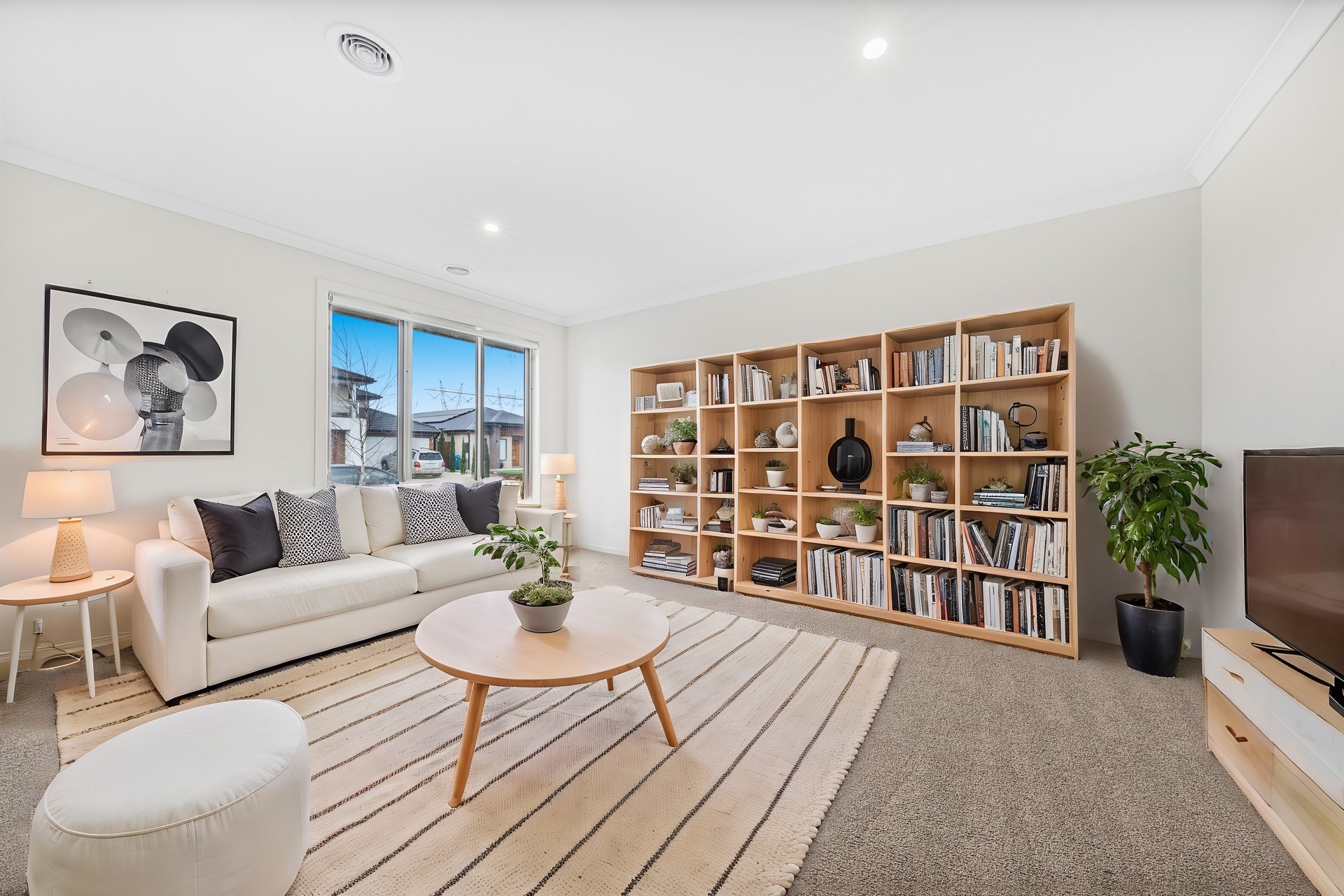 18 JAYLIE STREET, Clyde North VIC 3978 - Image 1