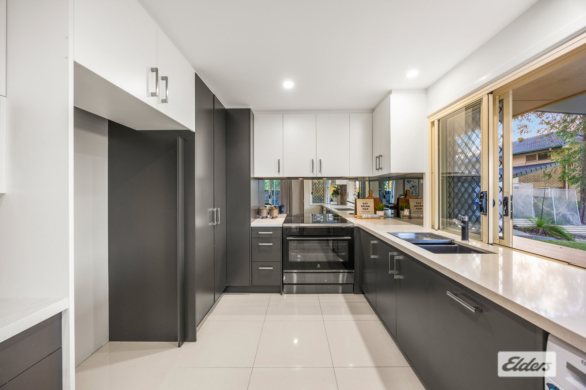 4-bedroom house at 11 WADE COURT, Shailer Park QLD 4128, Logan, Queensland