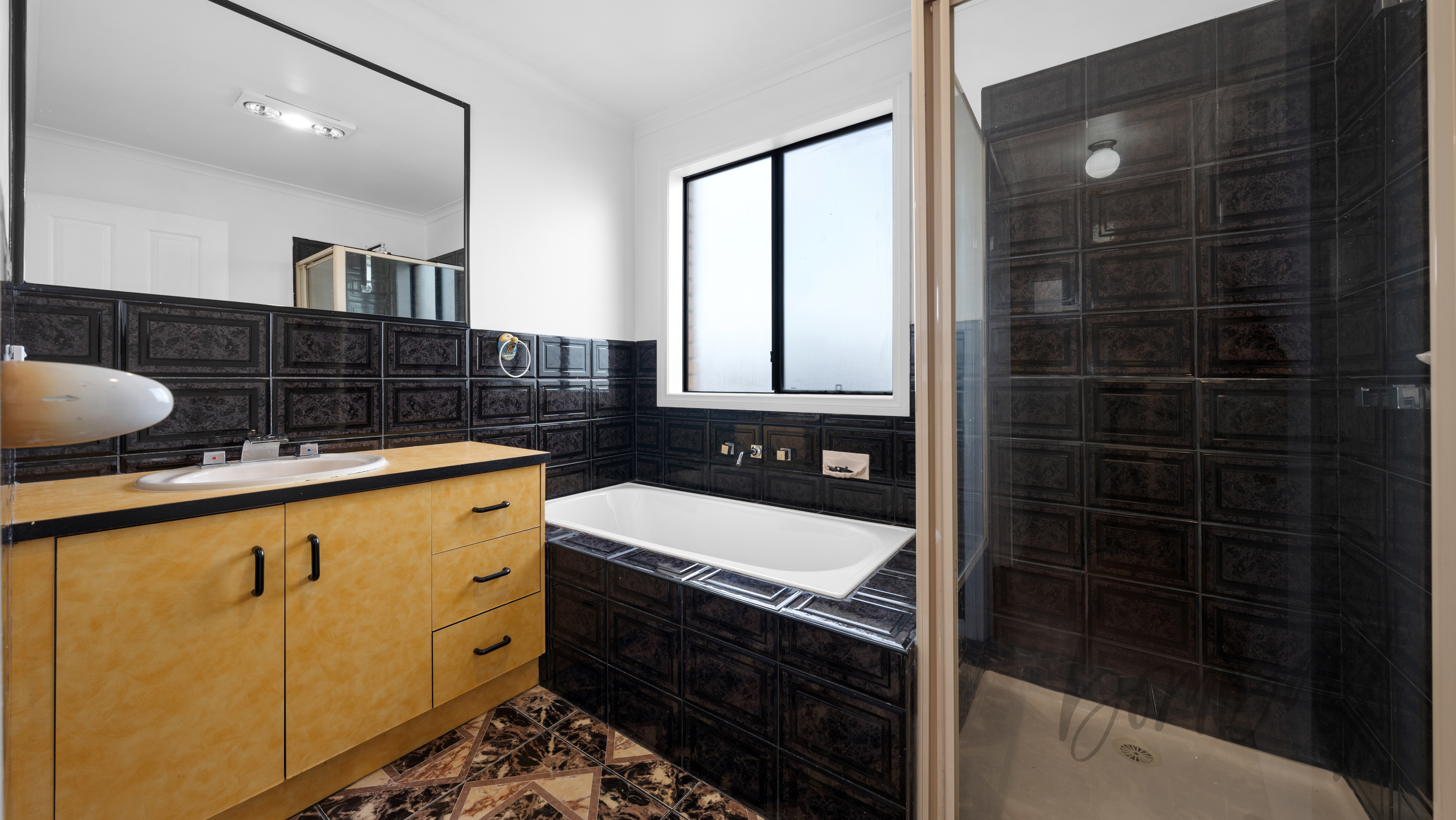 3-bedroom house at 7 SUNNYBROOK COURT, Craigieburn VIC 3064, Hume, Victoria