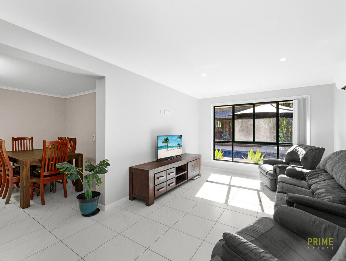 6-bedroom house at 77-79 CARRICK WAY, Wondunna QLD 4655, Fraser Coast, Queensland