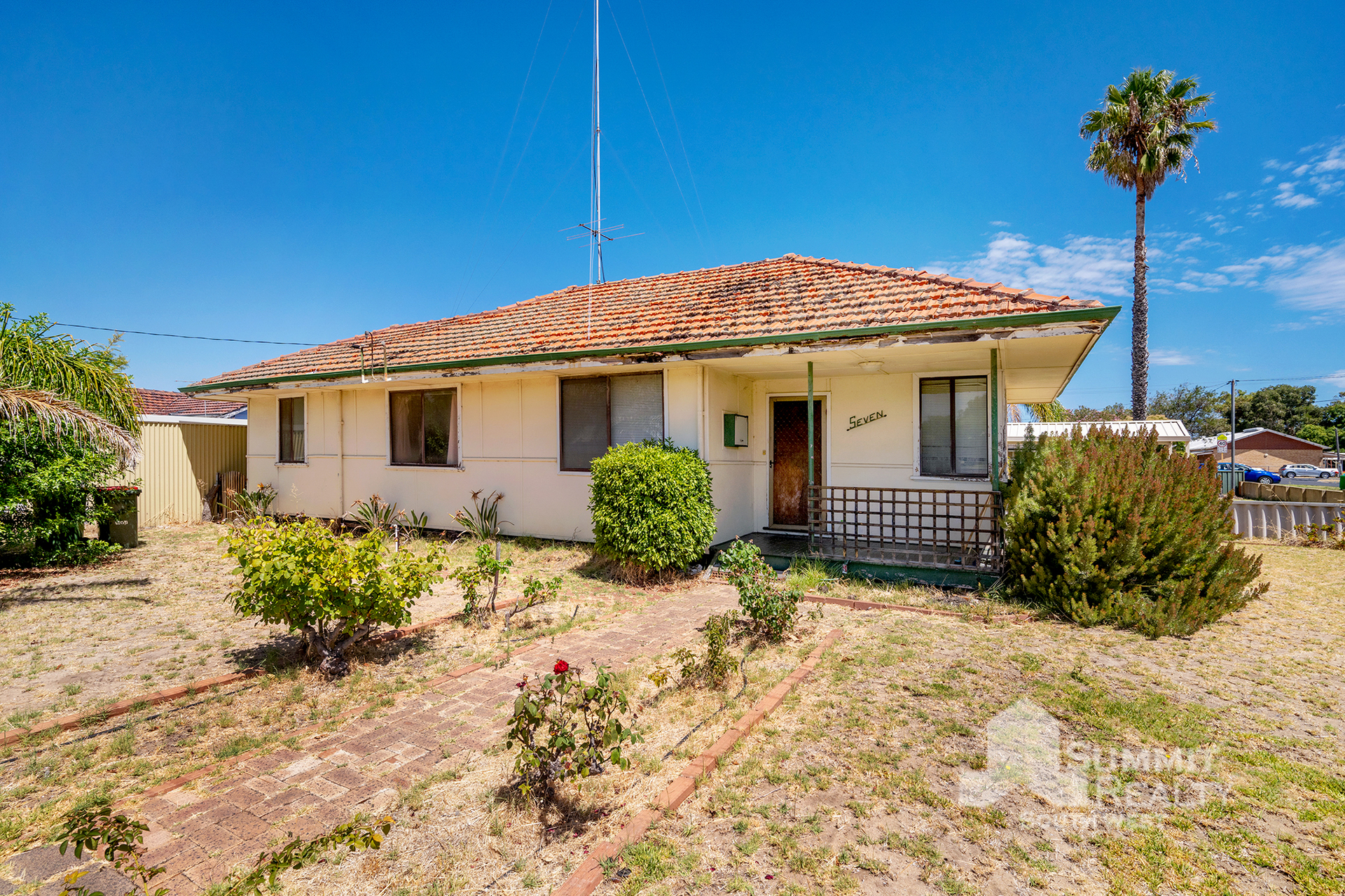 7 Bright Street, Carey Park, WA 6230 - Image 1