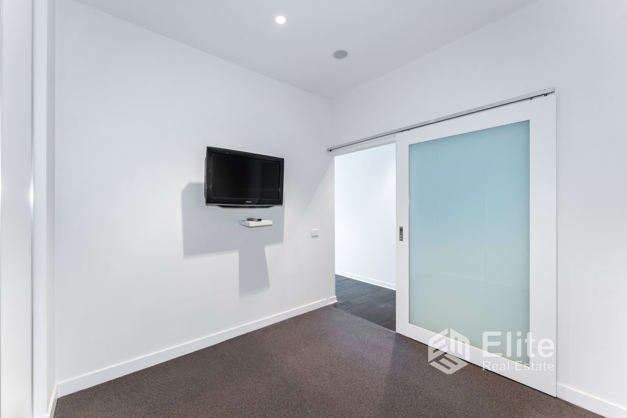 2-bedroom unit at 2121/199 William Street, Melbourne, VIC 3000, Melbourne, Victoria