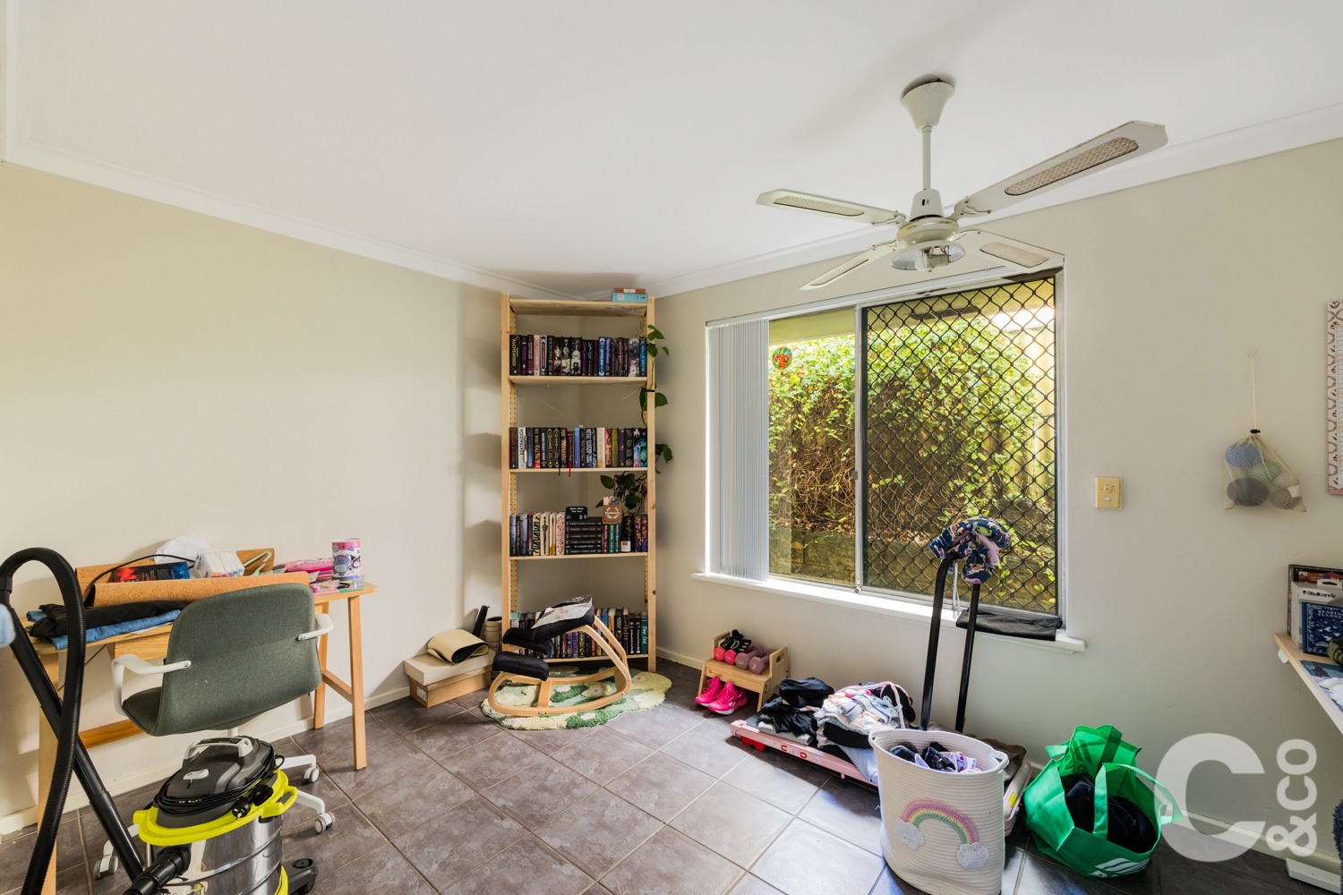 3-bedroom house at 3 Jeffers Crt, Orelia, Wa, 6167, Kwinana, Western Australia