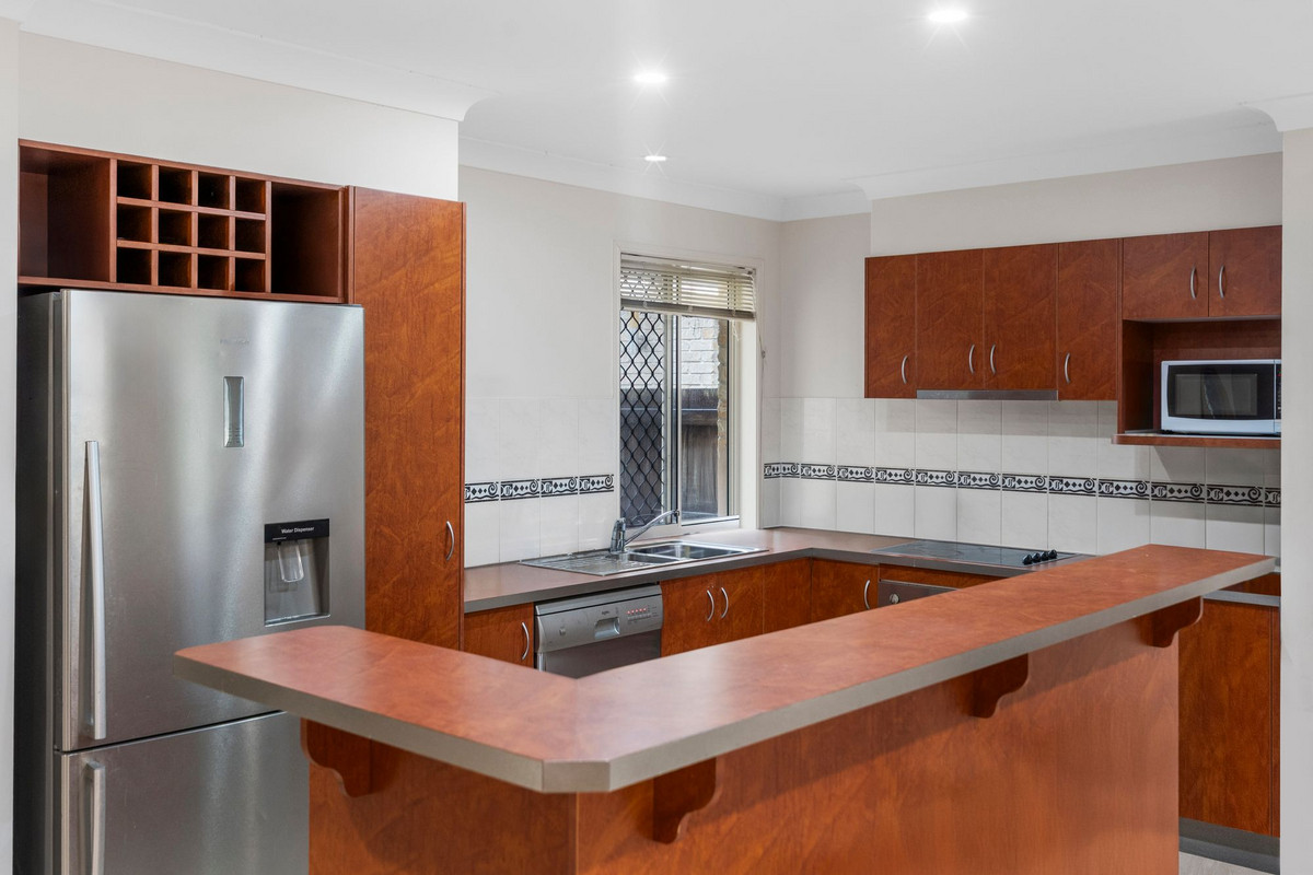 2/9 Callicoma Court, Ormeau, QLD 4208 - Image 6