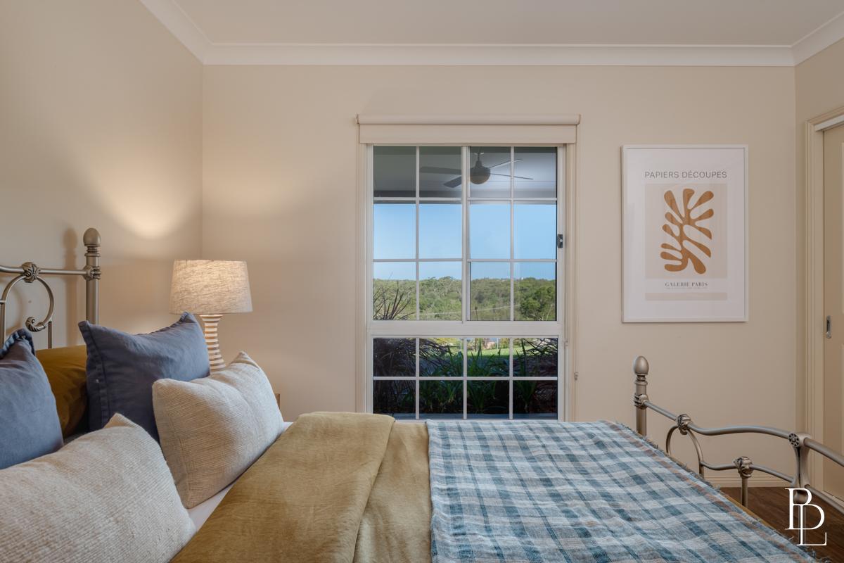 5-bedroom house at 6 ALLAWAH PLACE, Dunmore NSW 2529, Shellharbour, New South Wales