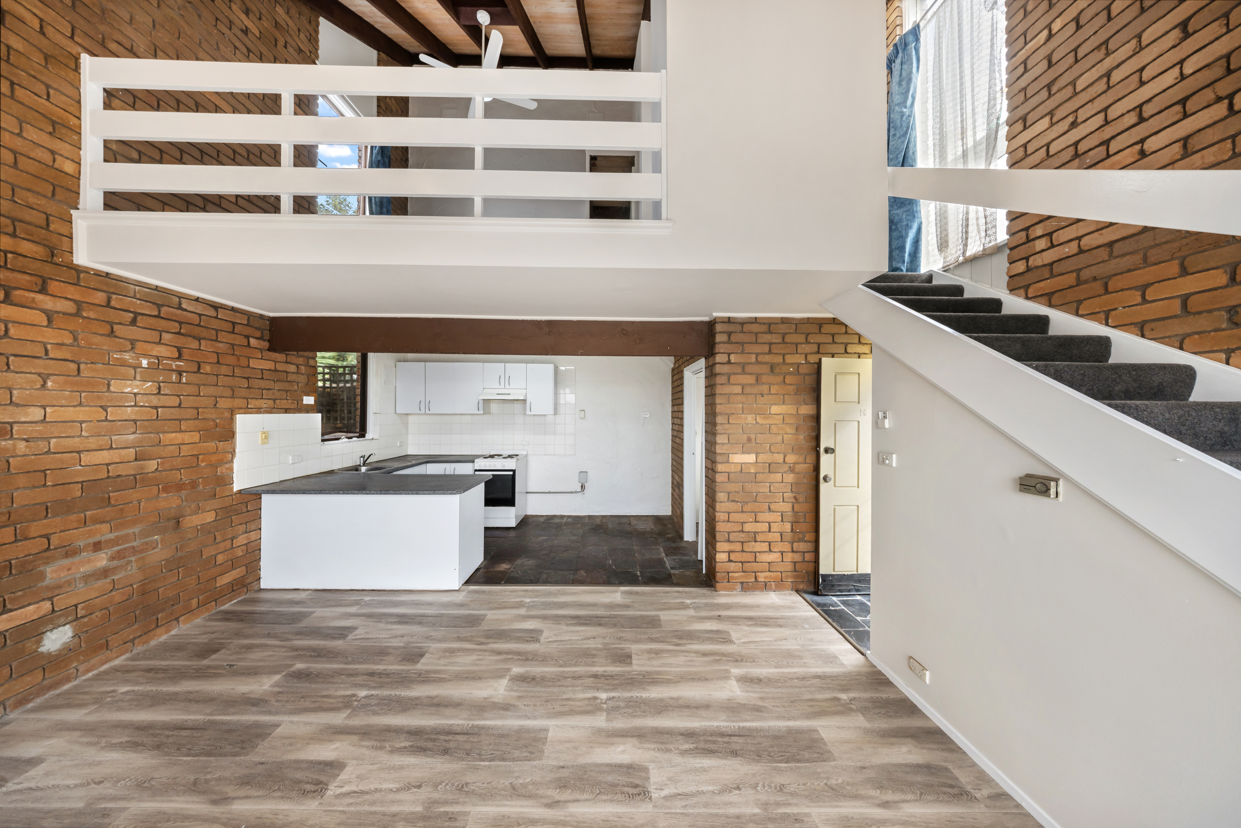 1-bedroom unit at 16 495 RAYMOND STREET, SALE VIC 3850, Wellington, Victoria