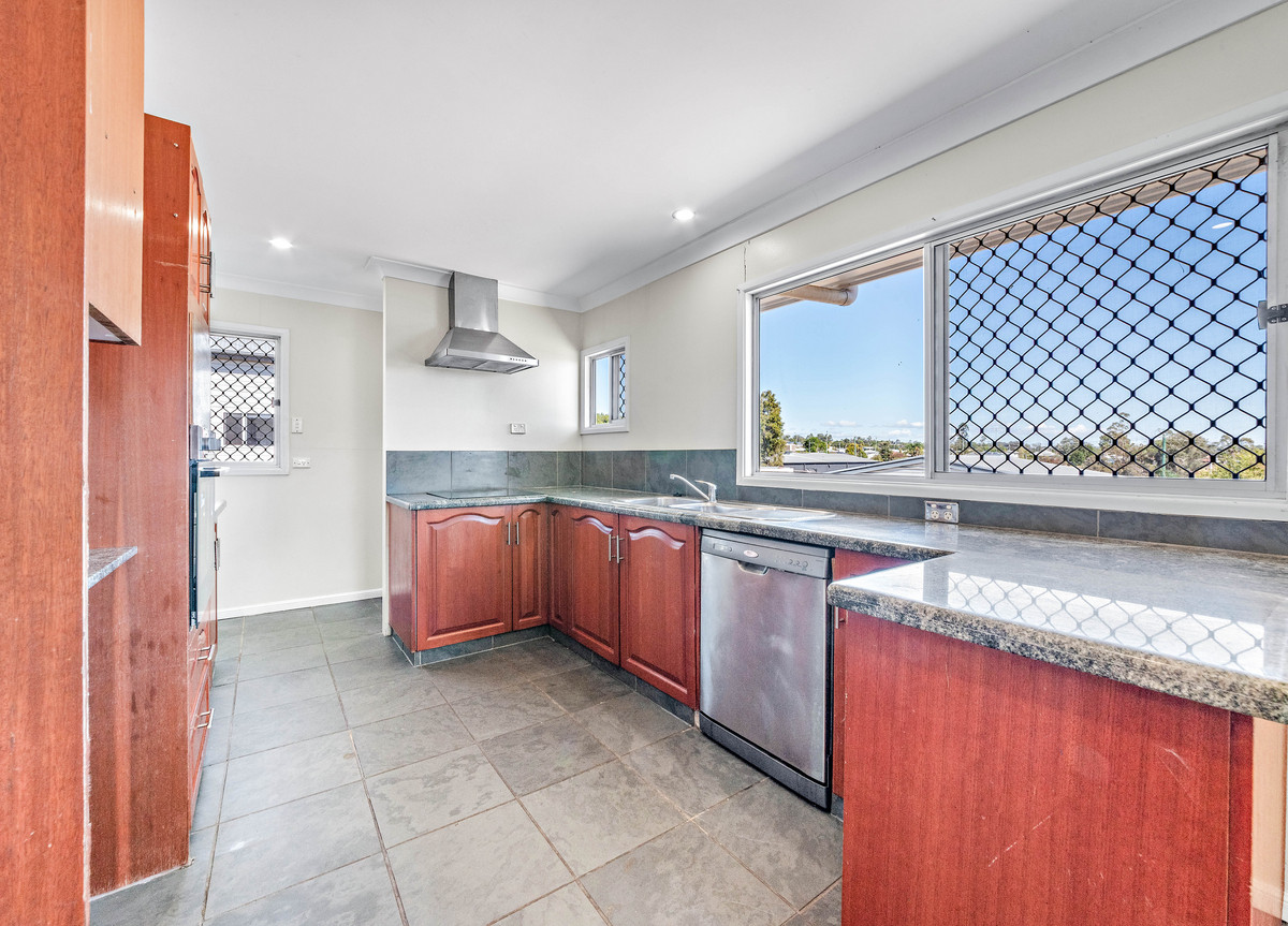 4-bedroom house at 9 Wallace Street, Warwick, QLD 4370, Southern Downs, Queensland