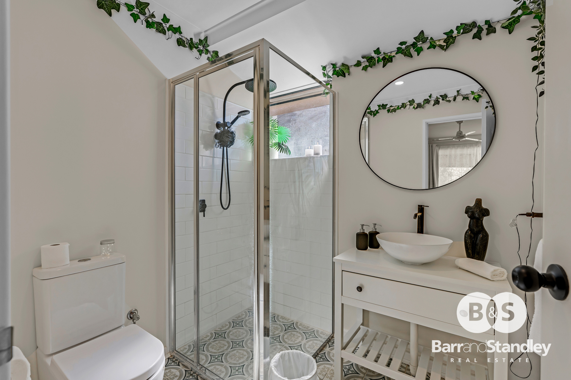 3-bedroom unit at 2/9 Usher Place, Australind, WA 6233, Harvey, Western Australia