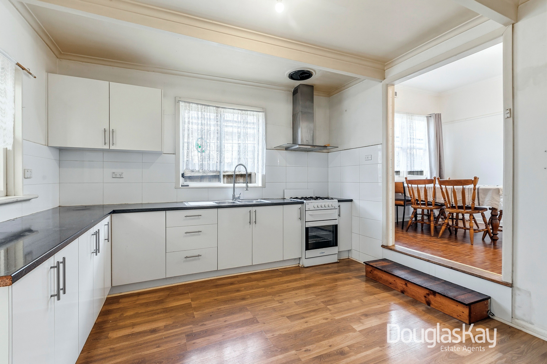 8 ALFRED STREET, Sunshine VIC 3020 - Image 5