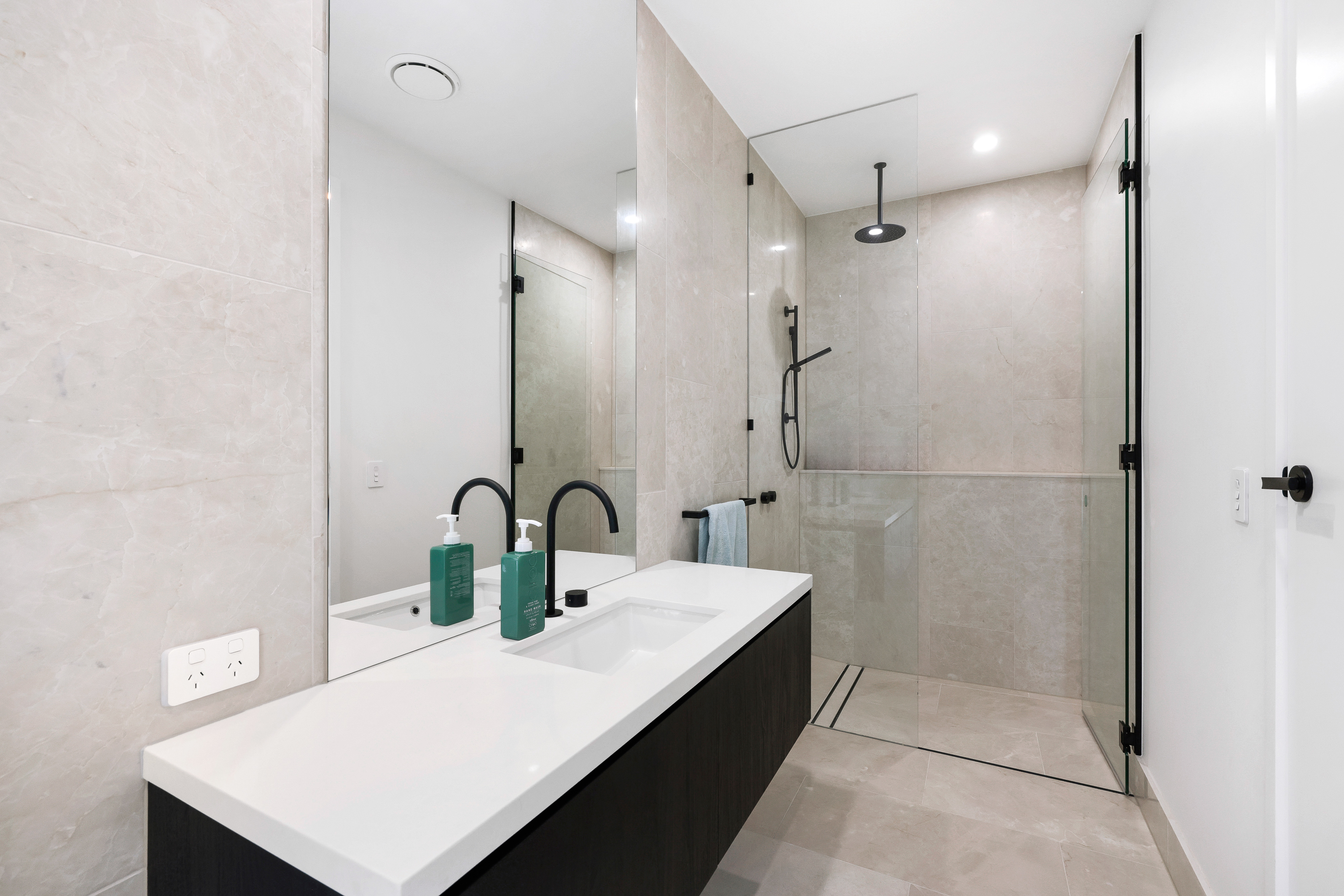 5-bedroom house at 25 The Boulevarde, Benowa, Qld, 4217, Gold Coast, Queensland