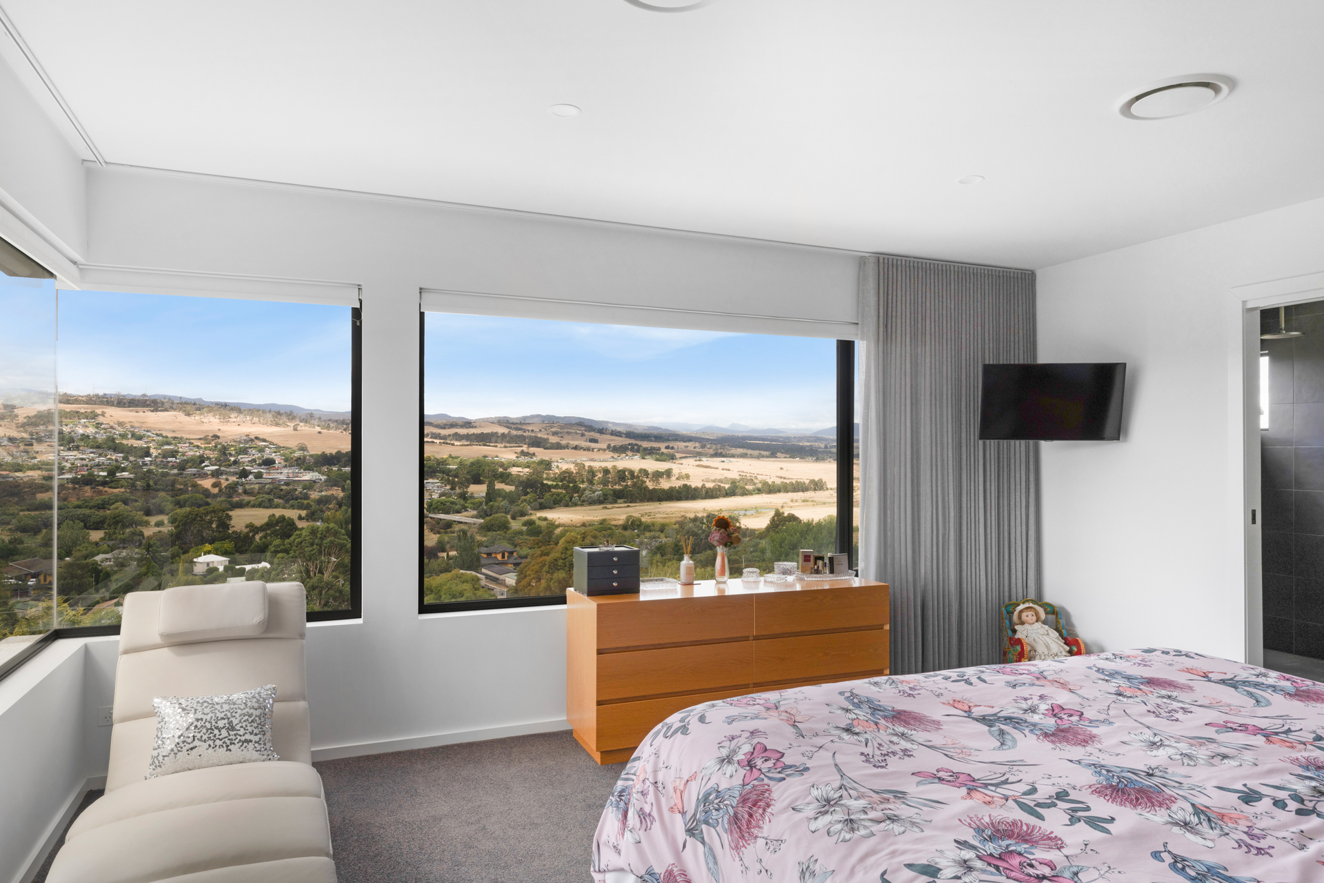 5-bedroom house at 7 Carrera Place, Norwood, Tas, 7250, Launceston, Tasmania