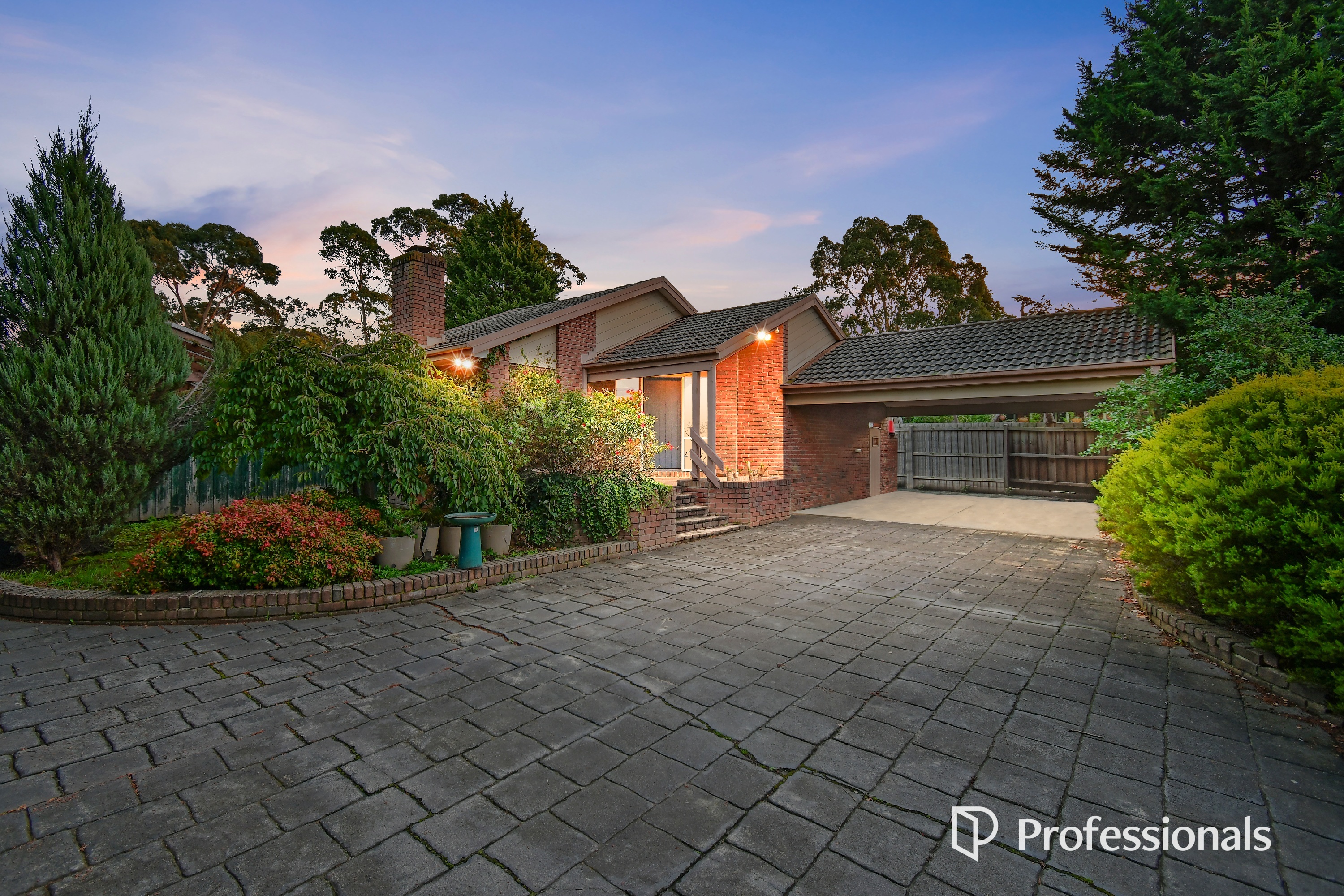 5-bedroom house at 28 Murray Crescent, Rowville, VIC 3178, Knox, Victoria