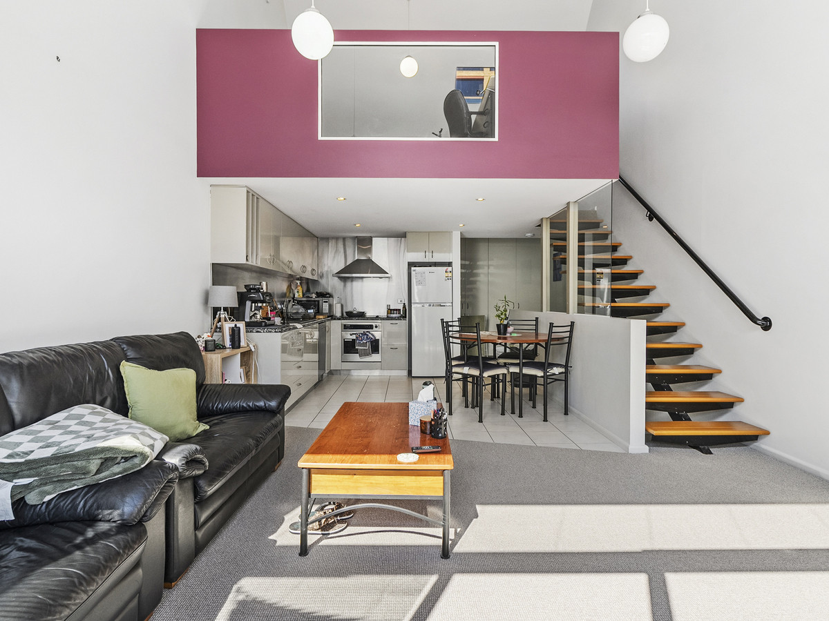 9 1 CRESWELLS ROW, HOBART TAS 7000 - Image 6