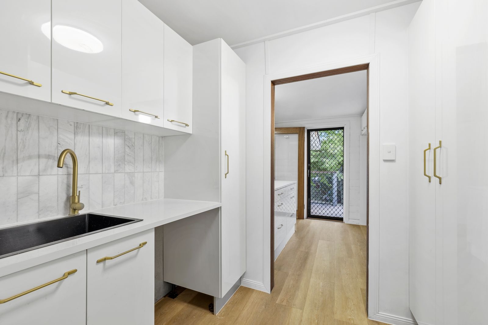 6 CORONATION DRIVE, Mount Morgan QLD 4714 - Image 10
