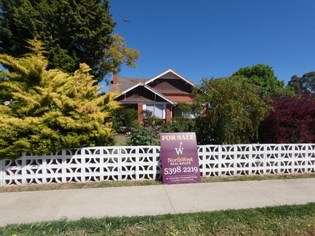 4-bedroom house at 214 Scott Street, Warracknabeal, VIC 3393, Yarriambiack, Victoria