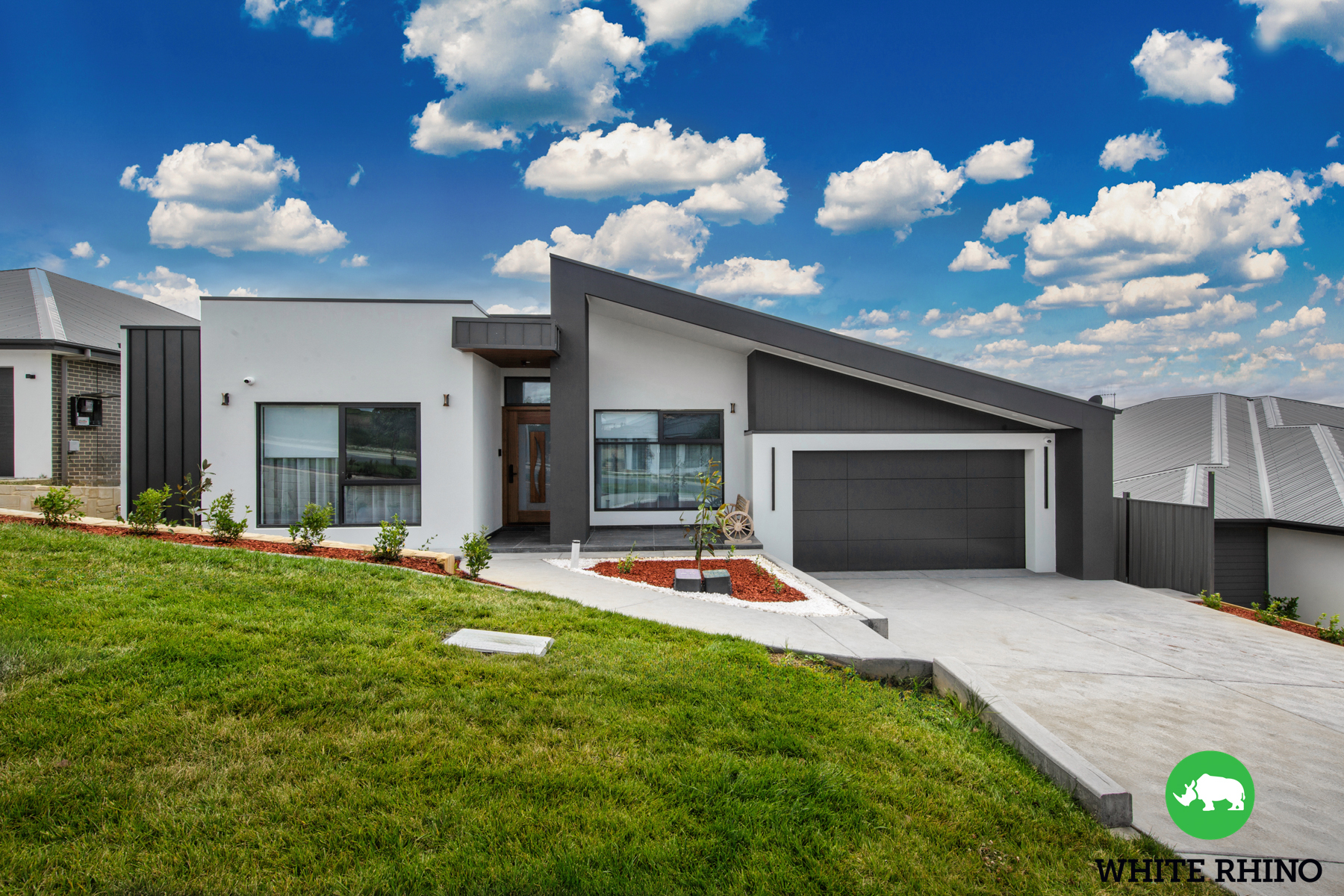 18 Austin Grove, Googong, NSW 2620 - Image 1