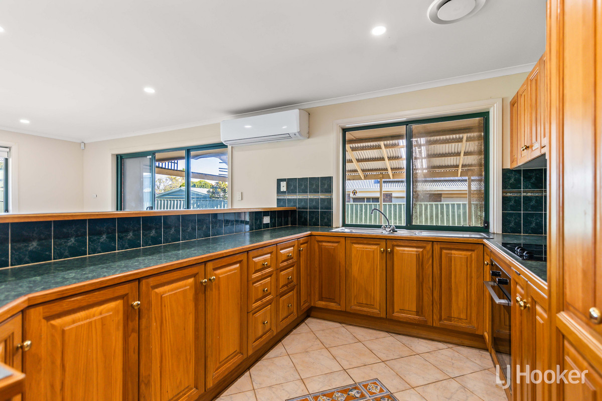 5 Pinewood Avenue, Blakeview, SA 5114 - Image 10