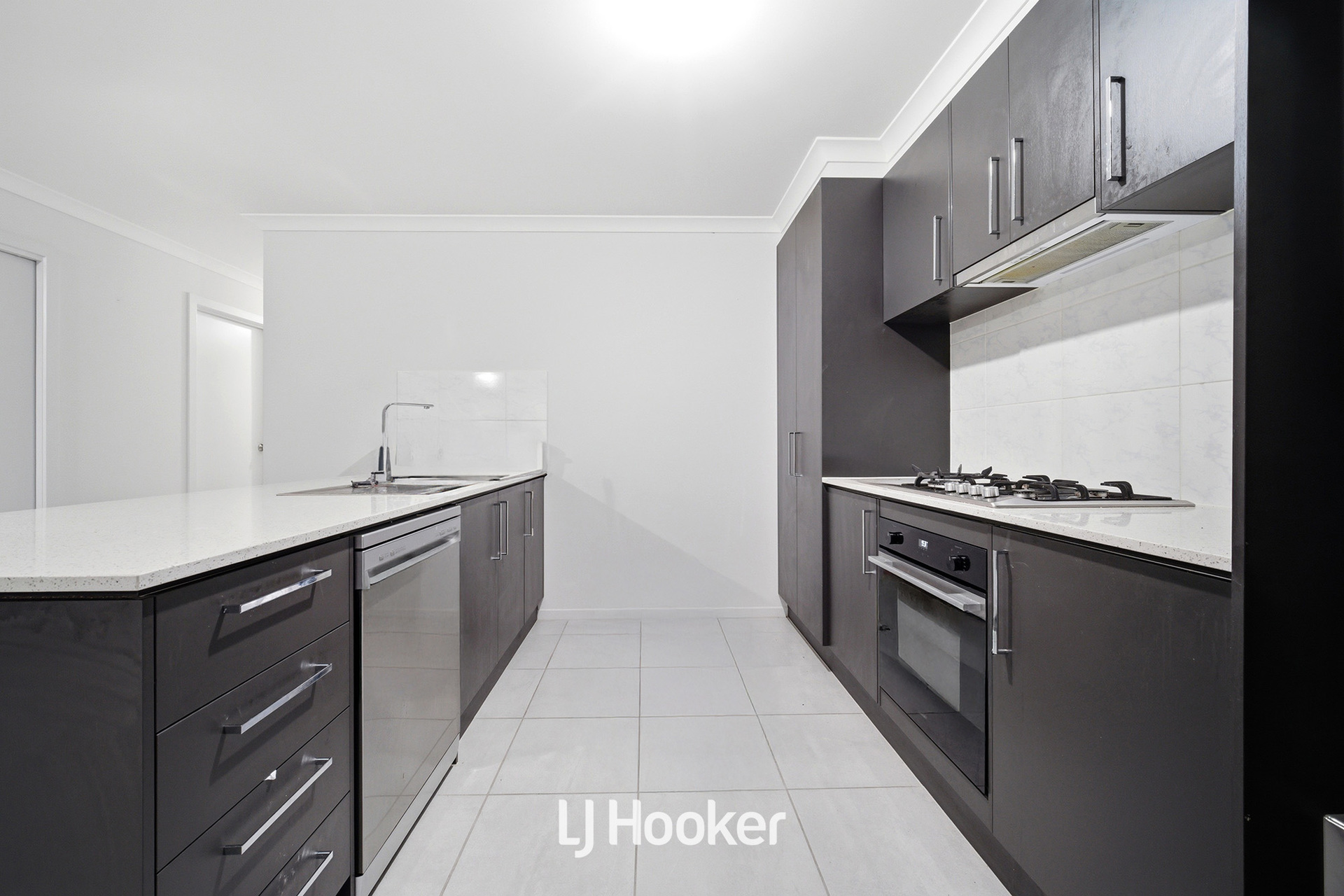 47 Patrobas Loop, Cranbourne East, Vic, 3977 - Image 8