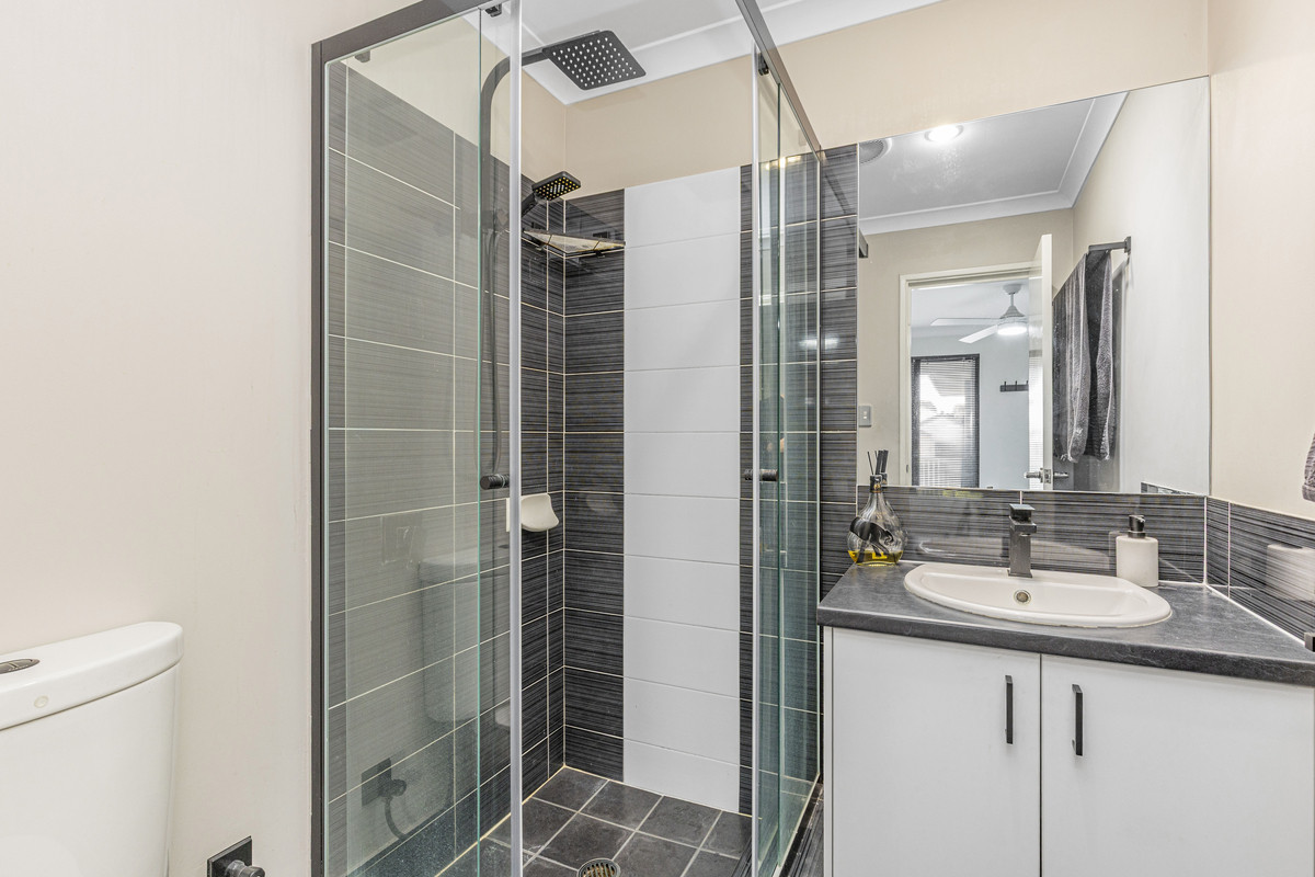 3-bedroom house at 18 Conferta Link, Banksia Grove, WA 6031, Wanneroo, Western Australia