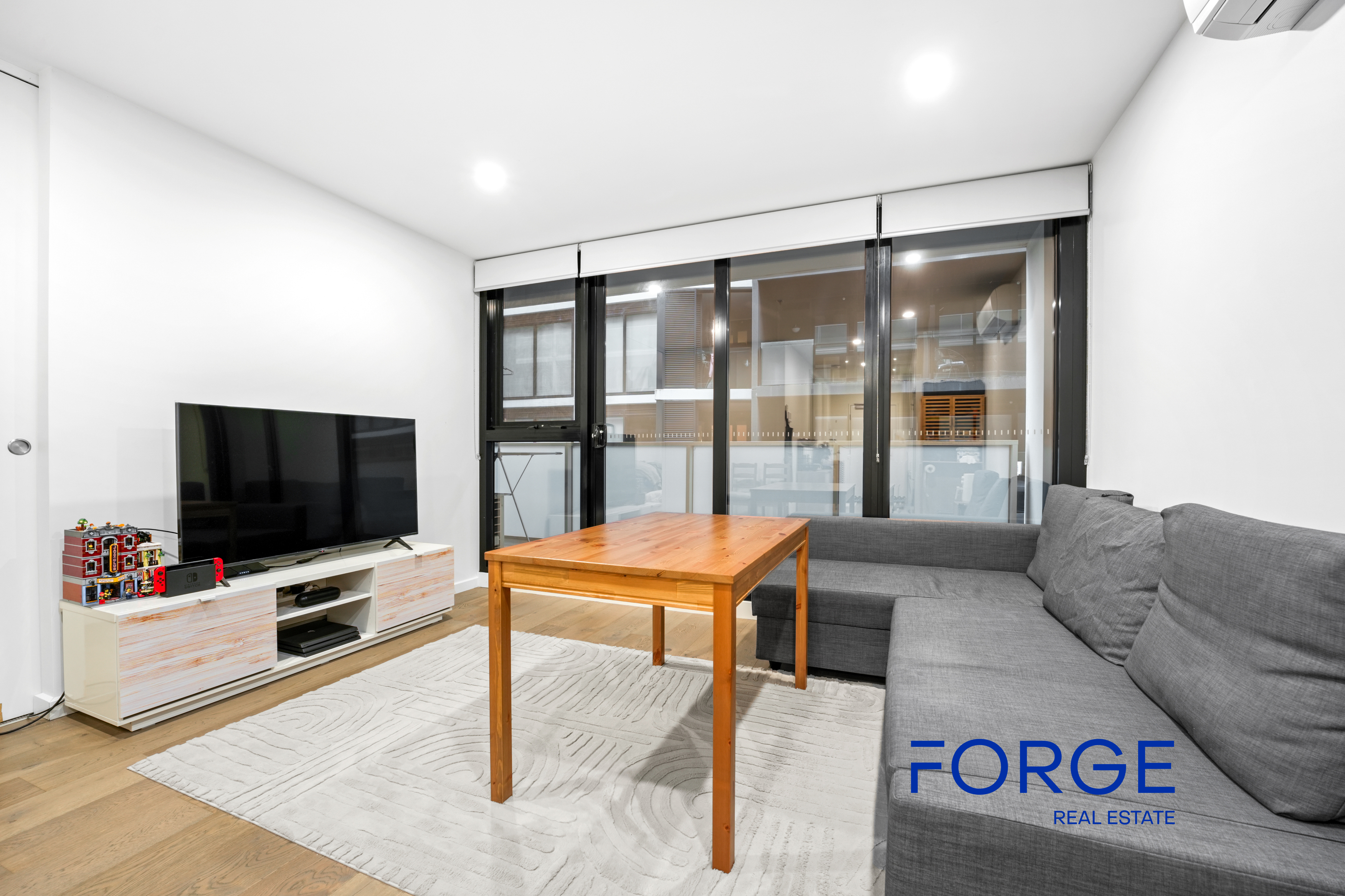 1-bedroom unit at APARTMENT 507 600 DONCASTER ROAD, DONCASTER VIC 3108, Manningham, Victoria