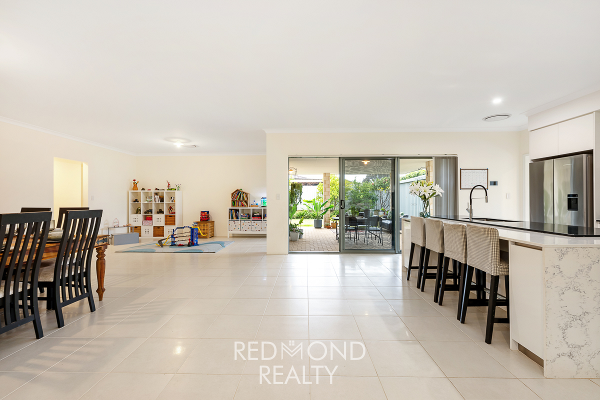 31 Hazelbury Street, Greenwood, WA 6024 - Image 2
