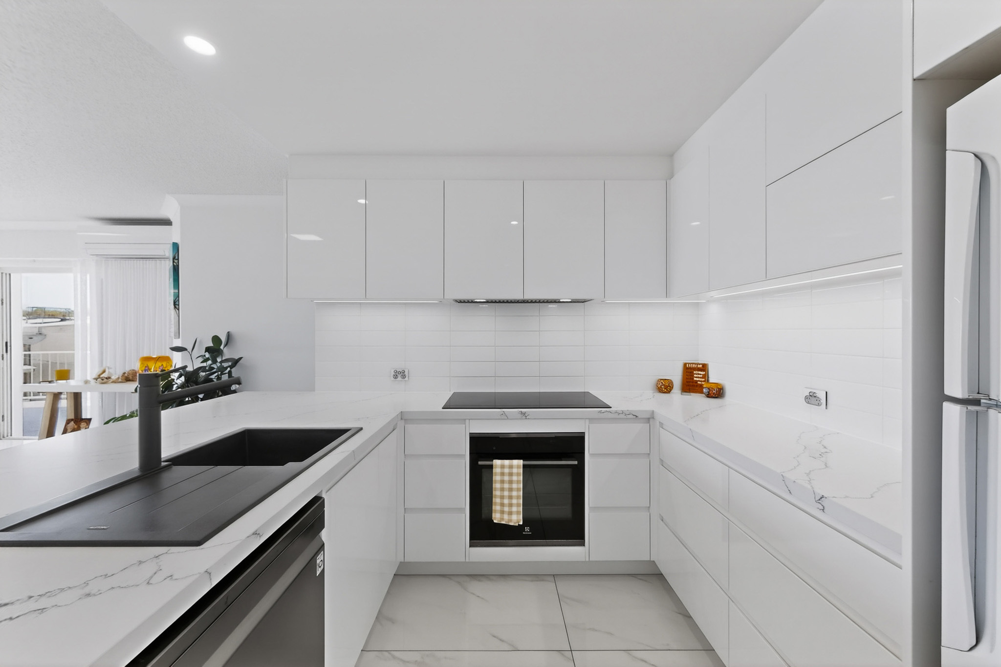 3-bedroom unit at 8/3 Mudjimba Beach Road, Mudjimba, QLD 4564, Sunshine Coast, Queensland