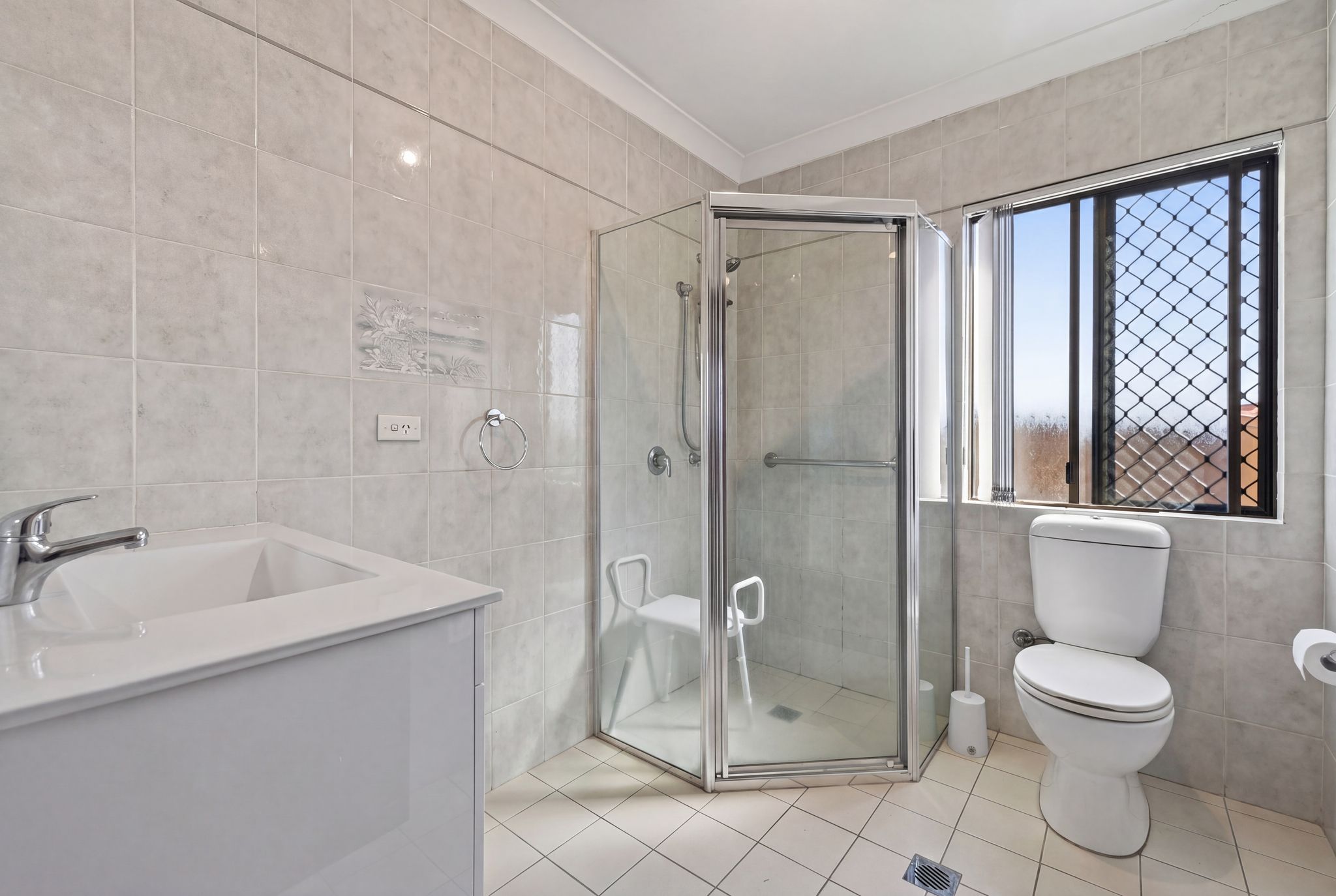 4-bedroom house at 27 MCFARLANE DRIVE, Minchinbury NSW 2770, Blacktown, New South Wales