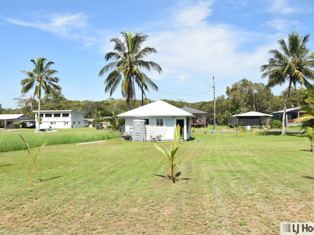 52-54 Taylor Street, Tully Heads, Qld, 4854 - Image 4