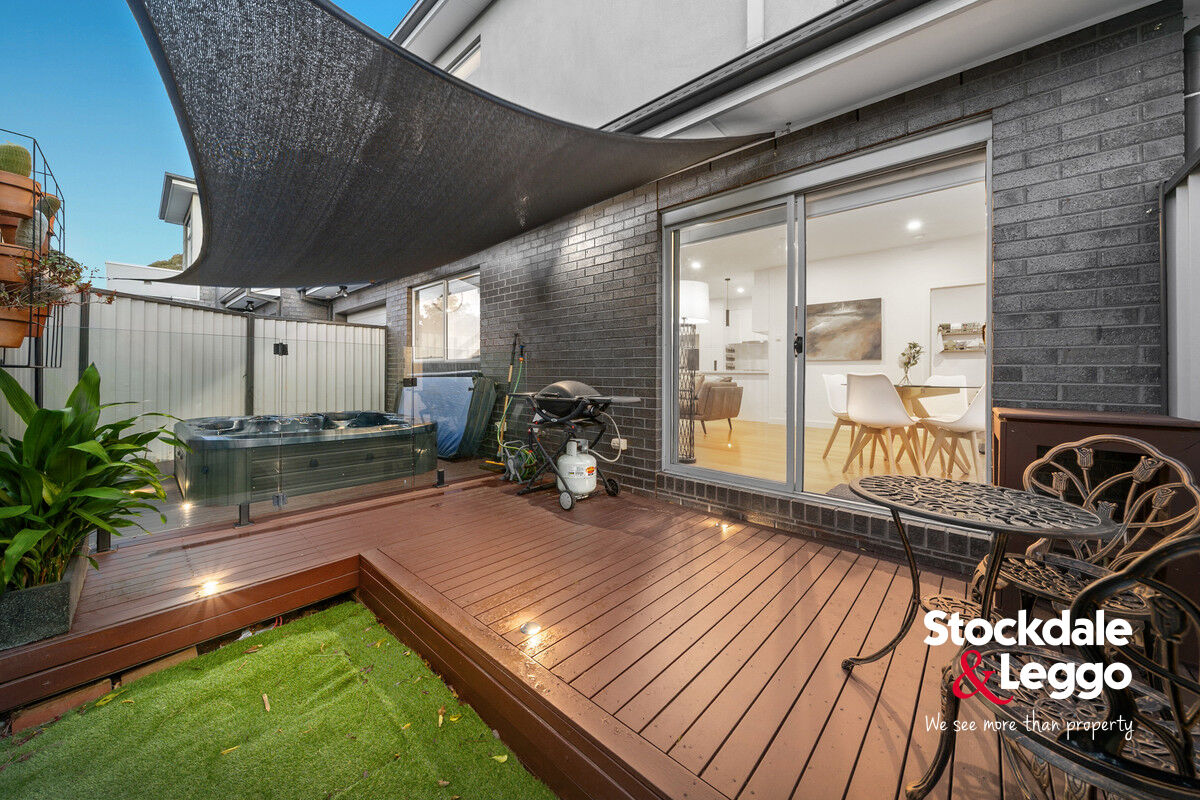 1/94 West Street, Hadfield, VIC 3046 - Image 2