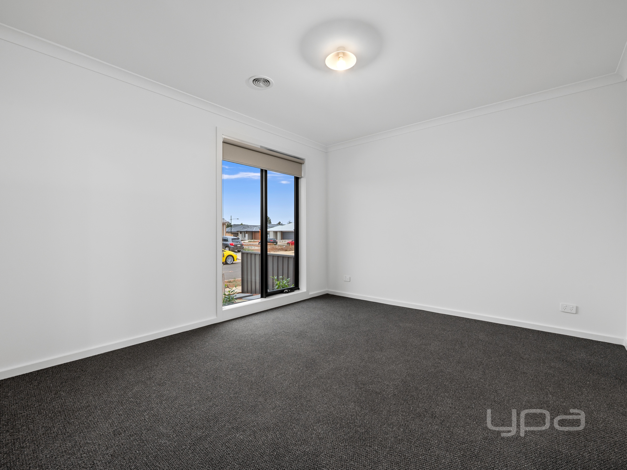 4 Kirner Road, Melton South, Vic, 3338 - Image 2