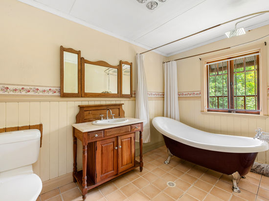 4-bedroom house at 12 Vallely Street, Annerley, QLD 4103, Brisbane, Queensland