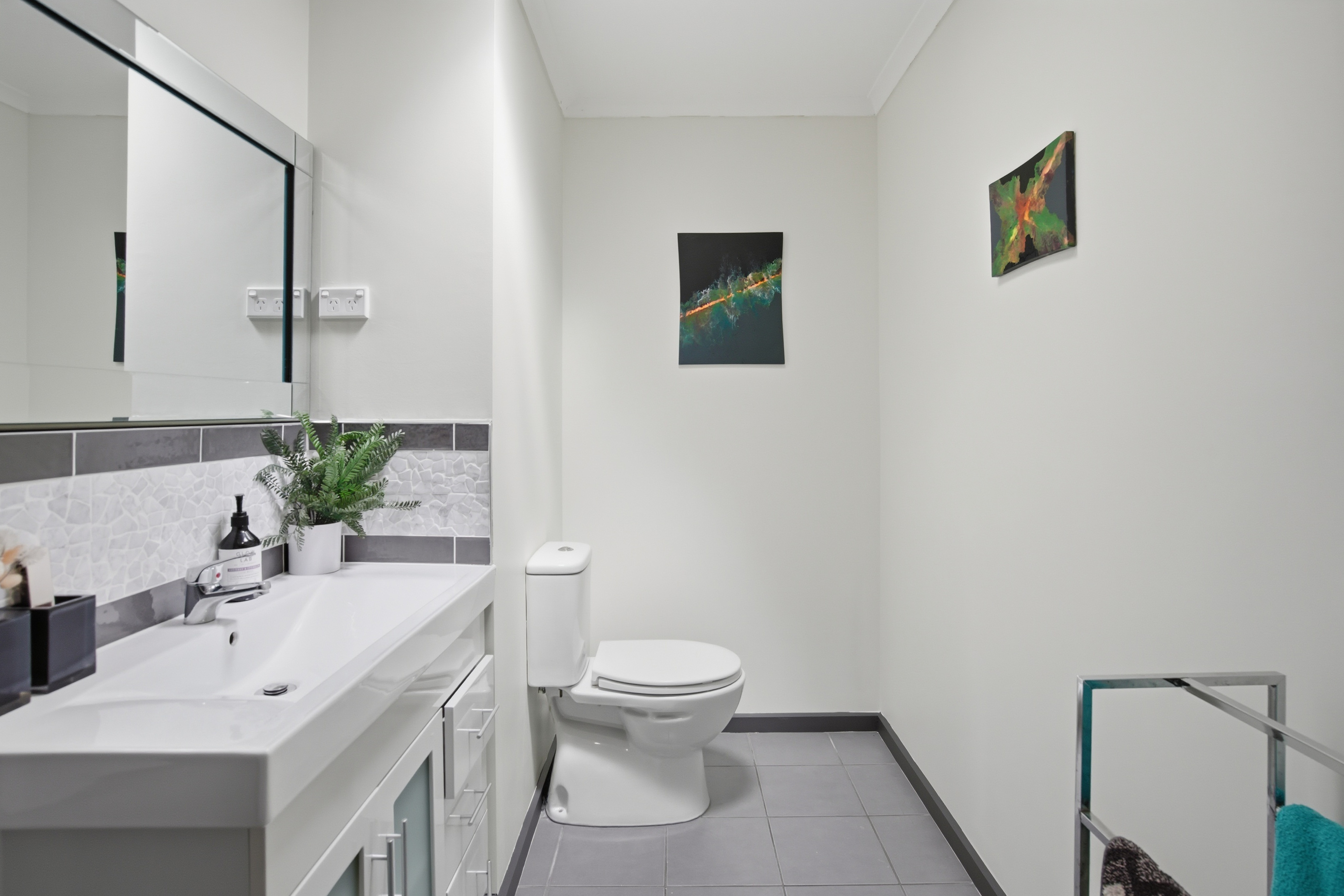 3-bedroom house at 359 Gravelly Beach Road, Gravelly Beach, Tas, 7276, West Tamar, Tasmania