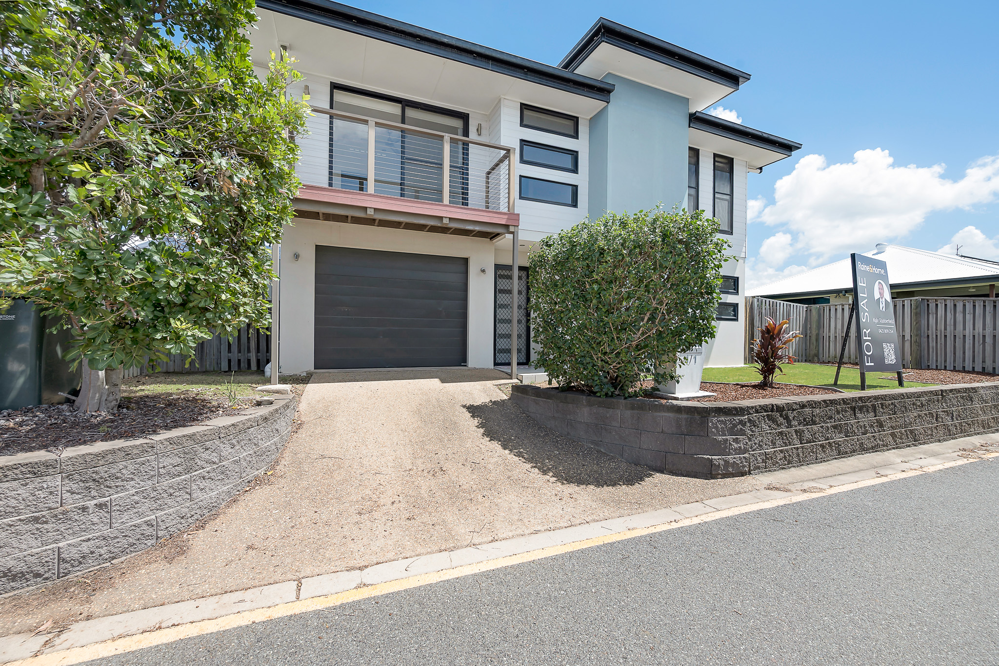 4-bedroom unit at 1/1 Wedgetail Road, Clinton, QLD 4680, Gladstone, Queensland