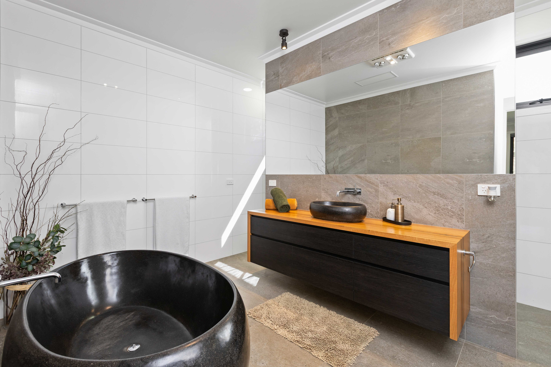 5-bedroom house at 139a Log Bridge Road, Wentworth, Nsw, 2648, Wentworth, New South Wales