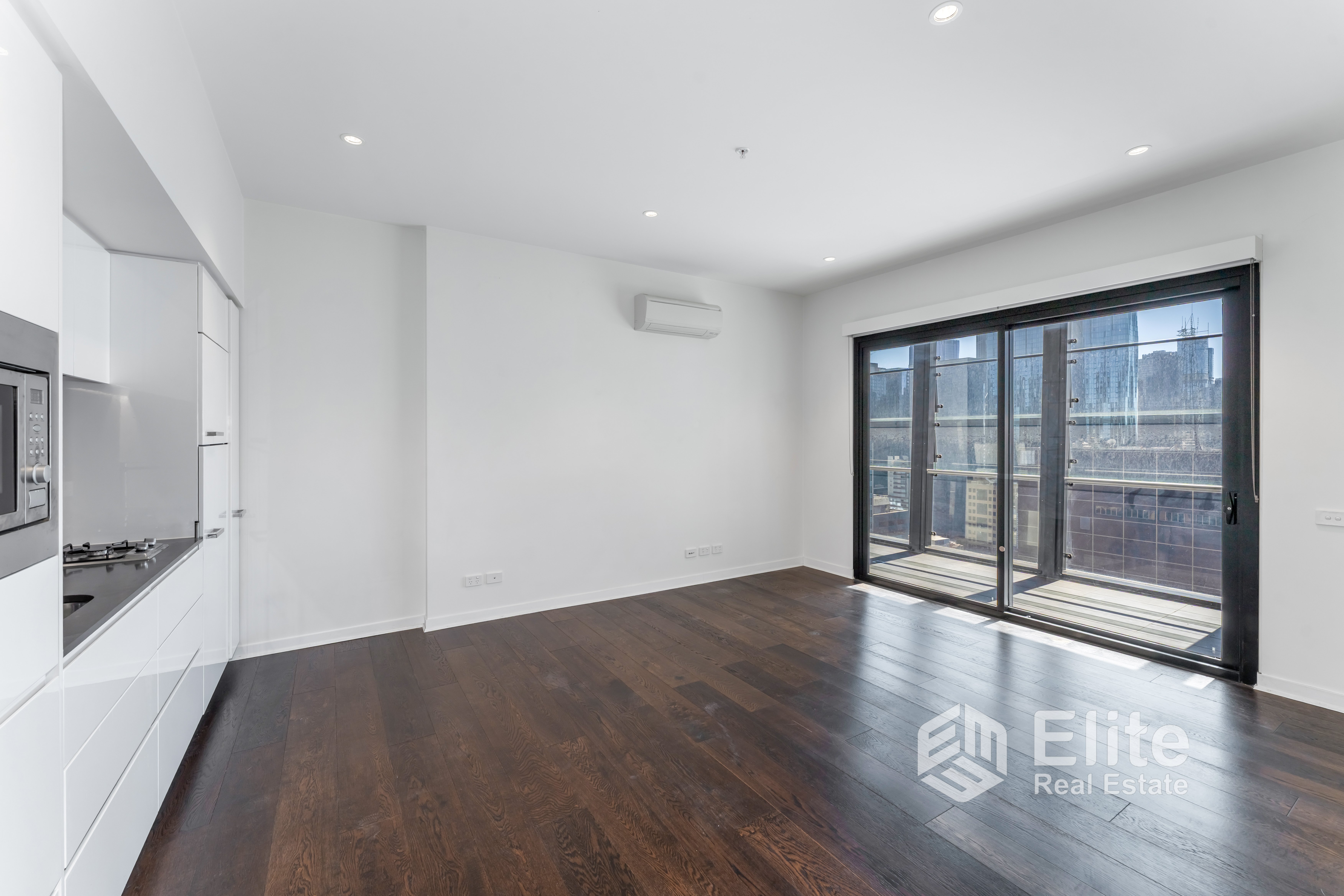 2-bedroom unit at 2121/199 William Street, Melbourne, VIC 3000, Melbourne, Victoria