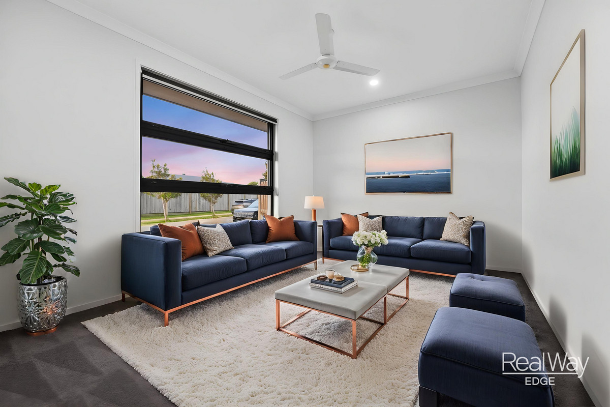 21 CAIRO WAY, Spring Mountain QLD 4300 - Image 3