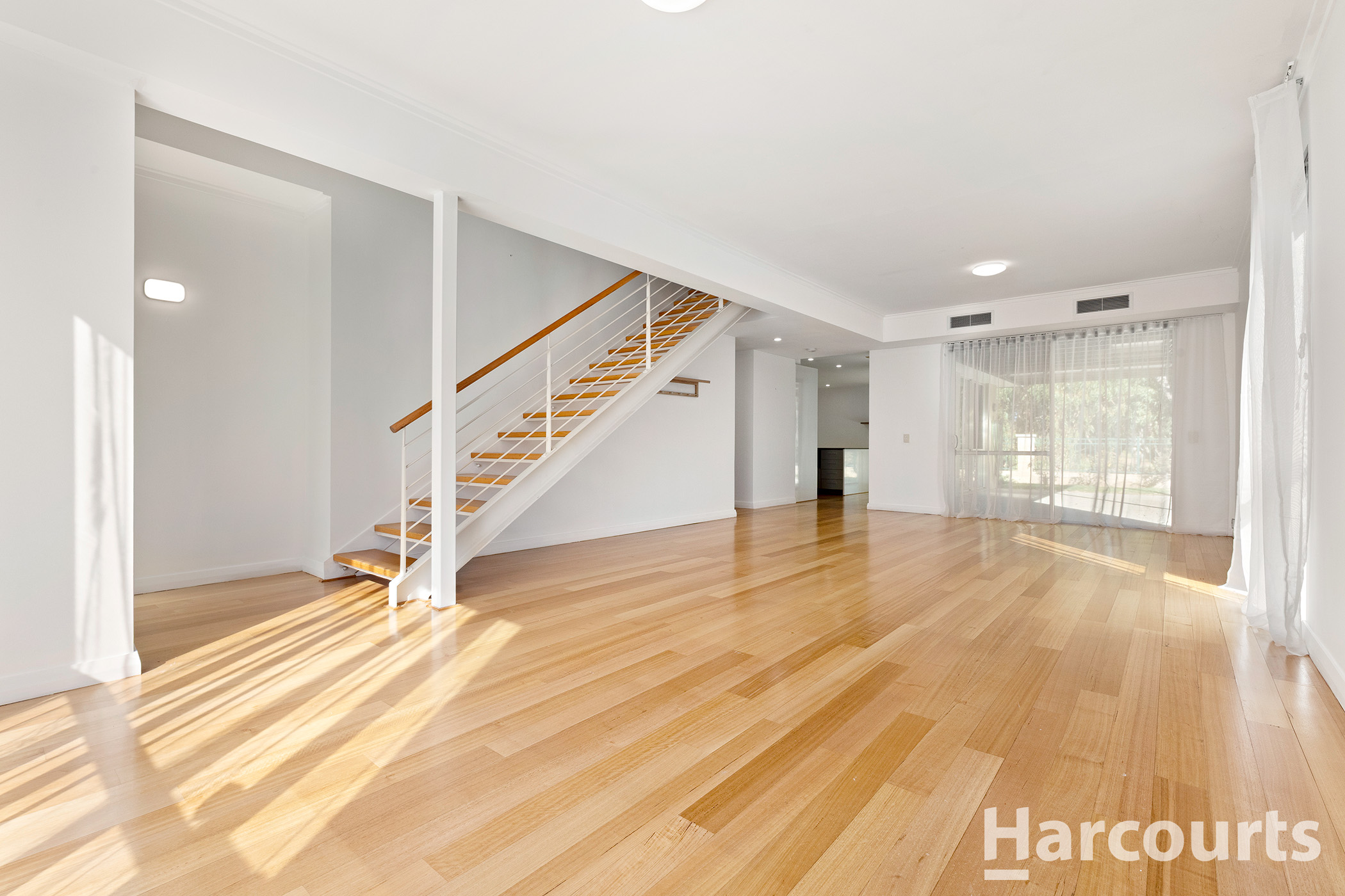 13 TYLNEY LOOP, Meadow Springs WA 6210 - Image 5