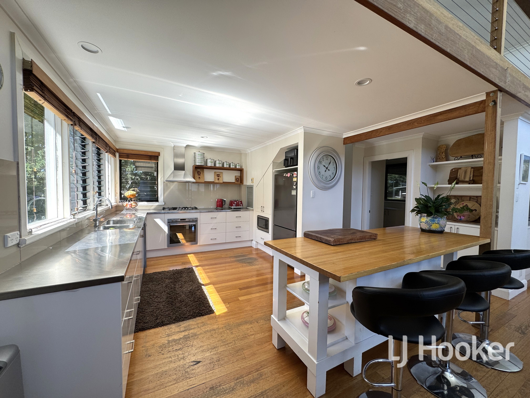 5-bedroom unit at 71 Gillespies Lane, Inverell, Nsw, 2360, Inverell, New South Wales